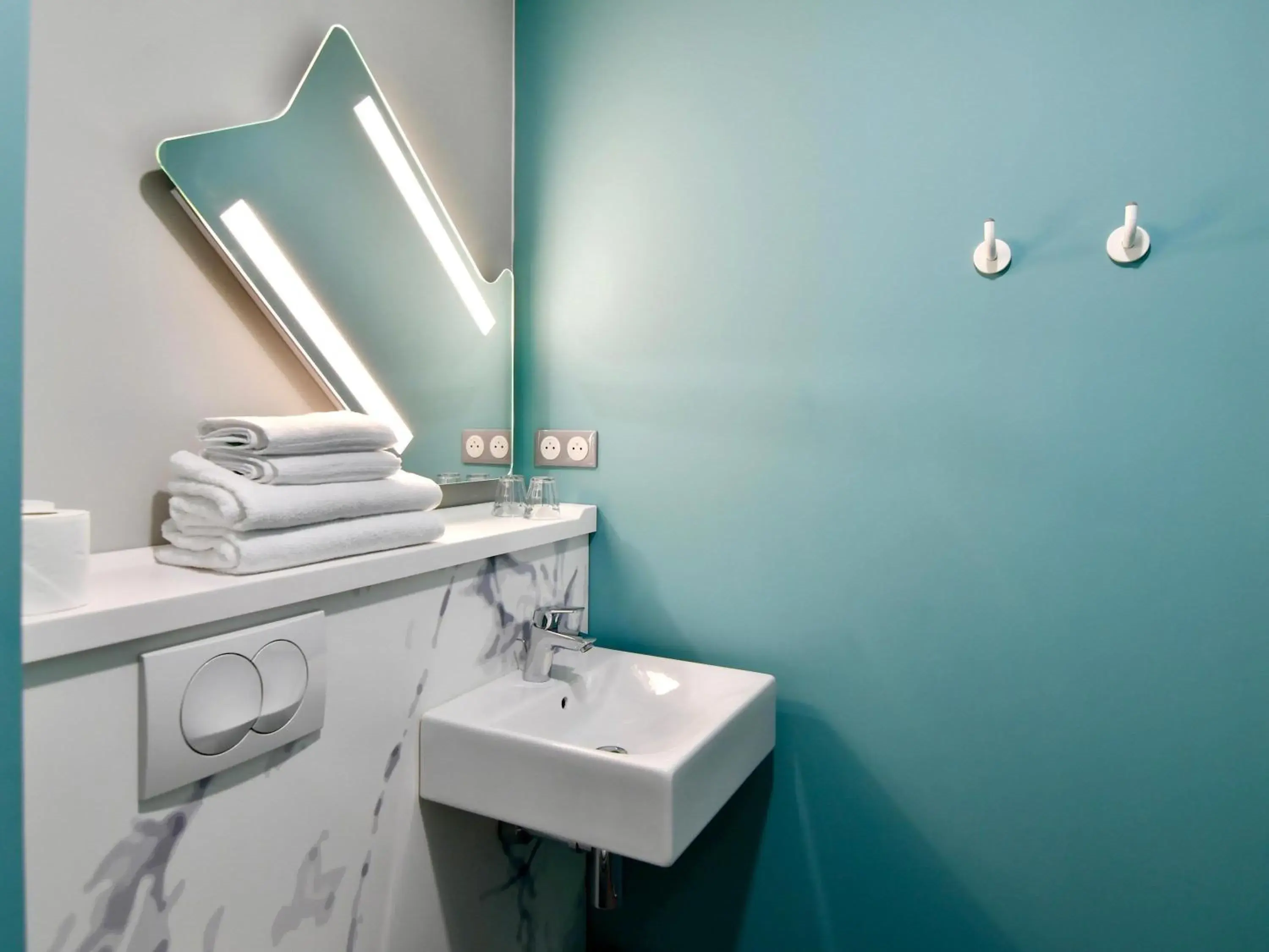 Bedroom in ibis budget Saint Nazaire Centre Gare Bedroom in ibis budget Saint Nazaire Centre Gare