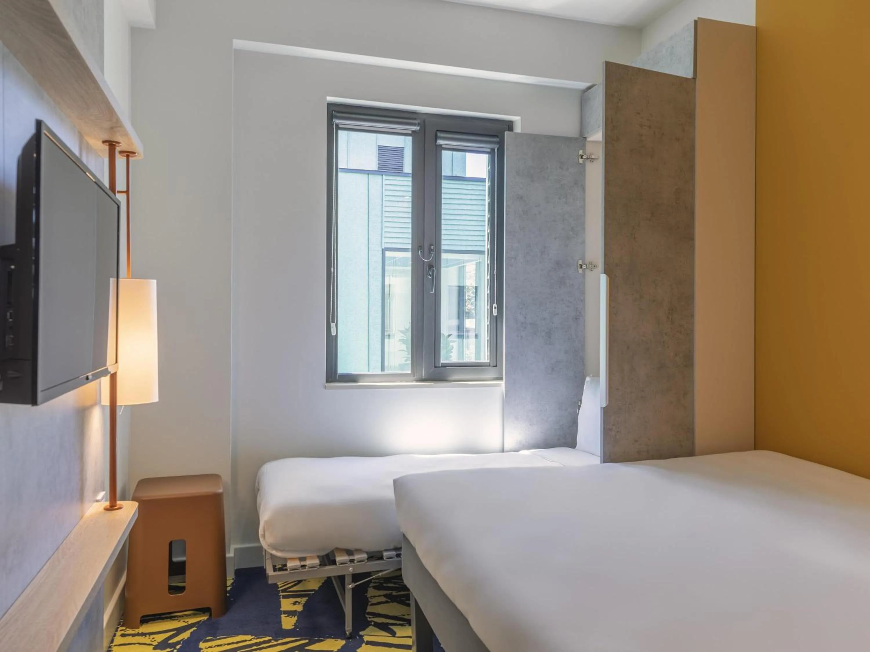 Bedroom, Bed in ibis budget Tbilisi Center