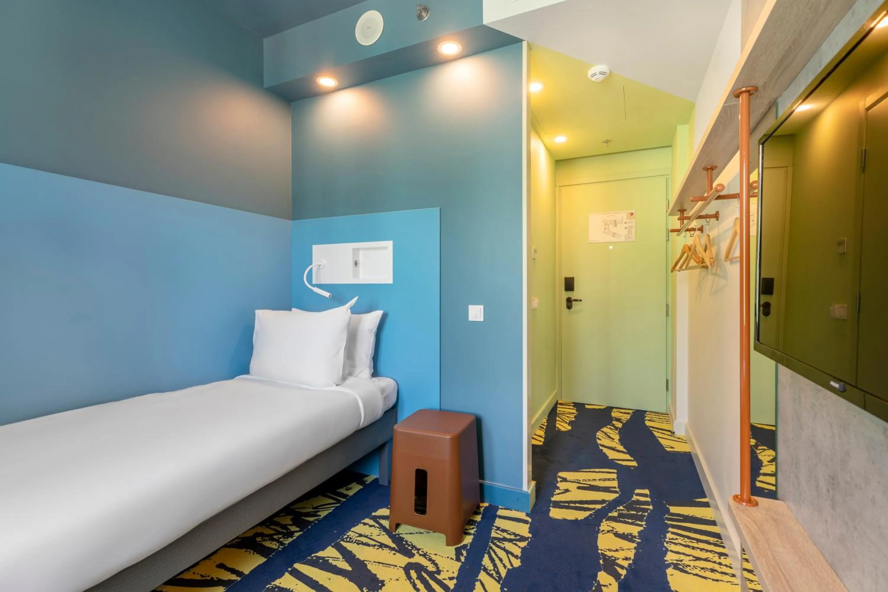 Bedroom, Bed in ibis budget Tbilisi Center