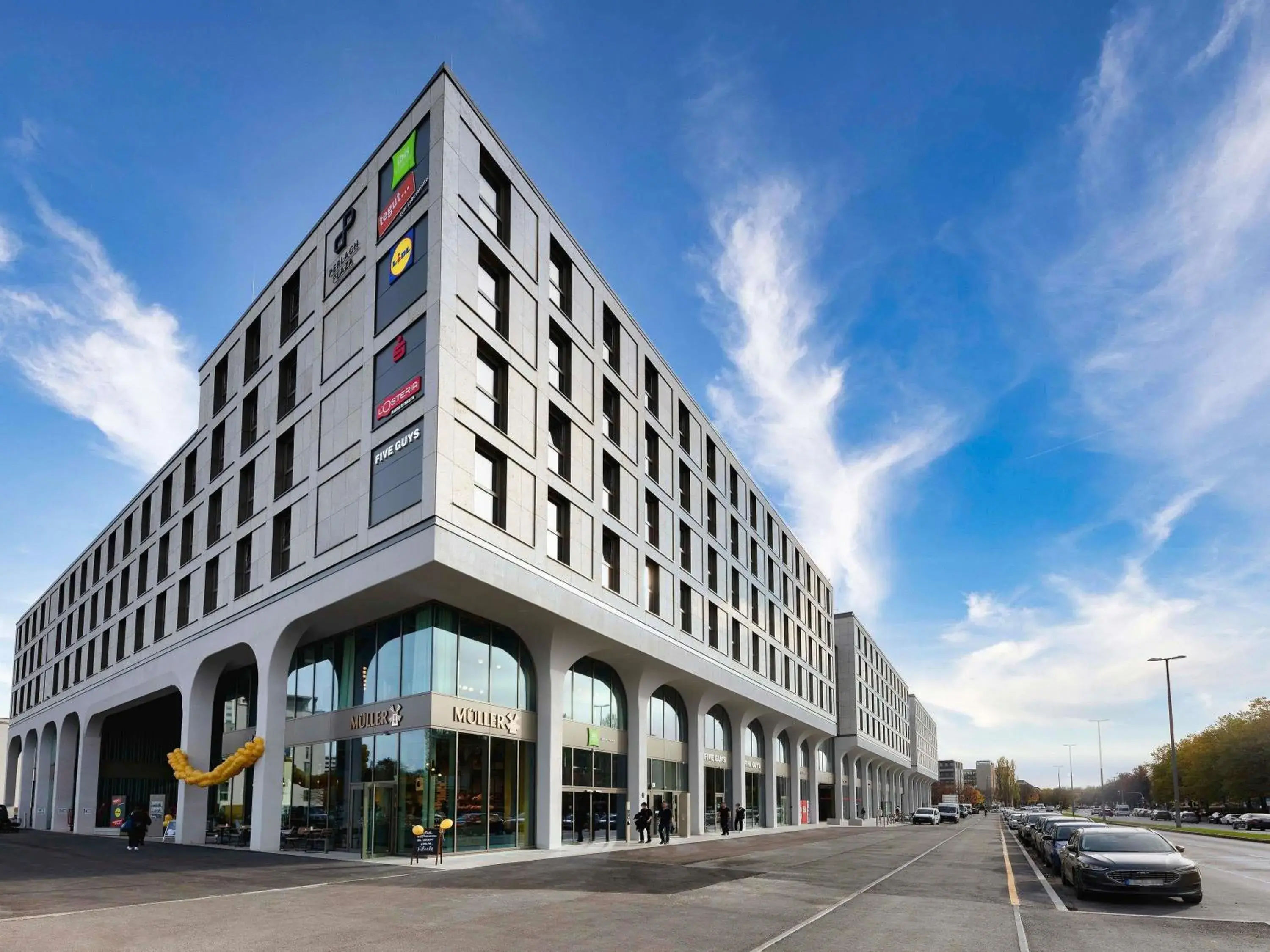 Property building in ibis Styles Muenchen Perlach Property building in ibis Styles Muenchen Perlach
