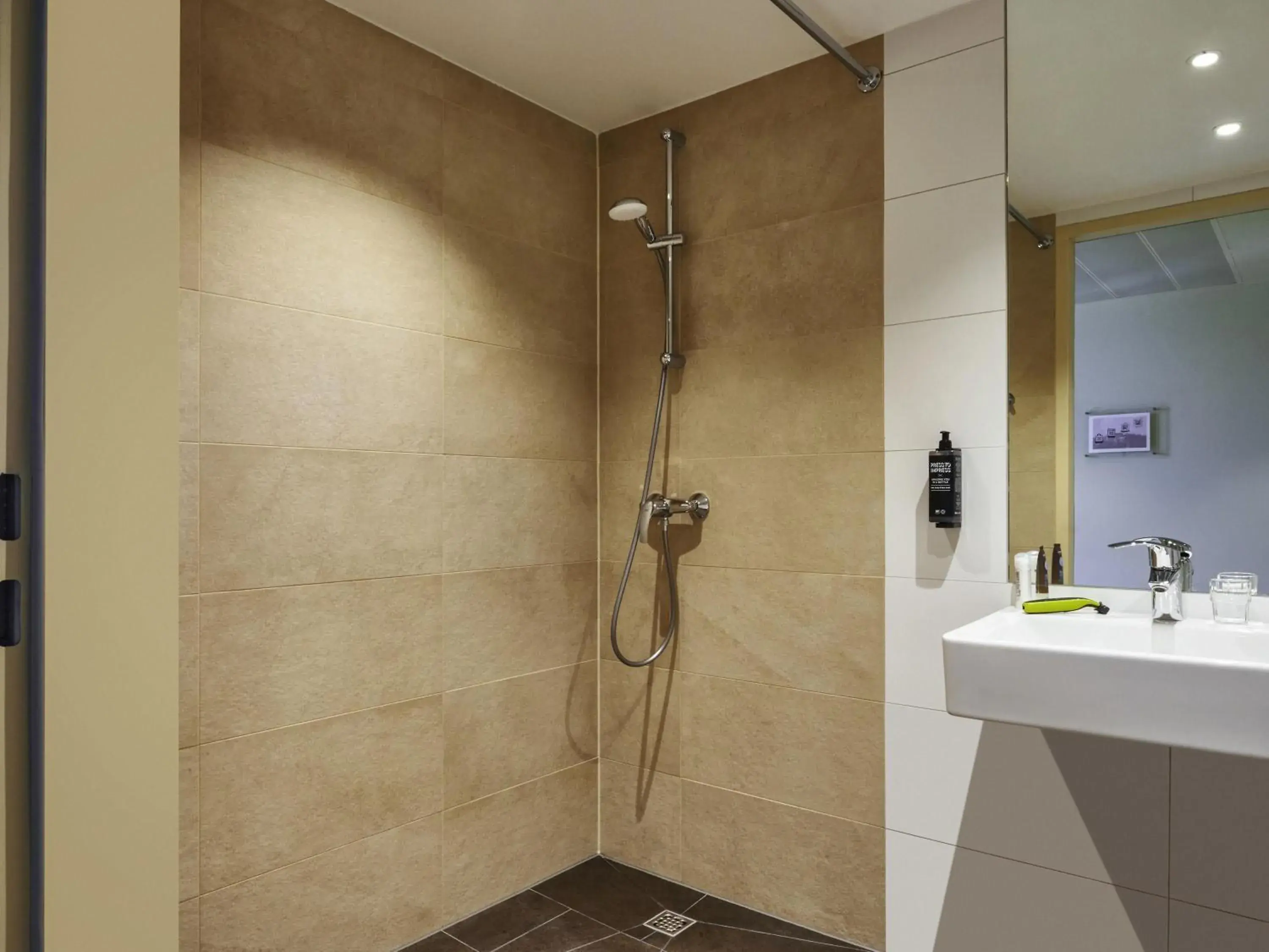 Bedroom in Ibis Budget Singen Bedroom in Ibis Budget Singen