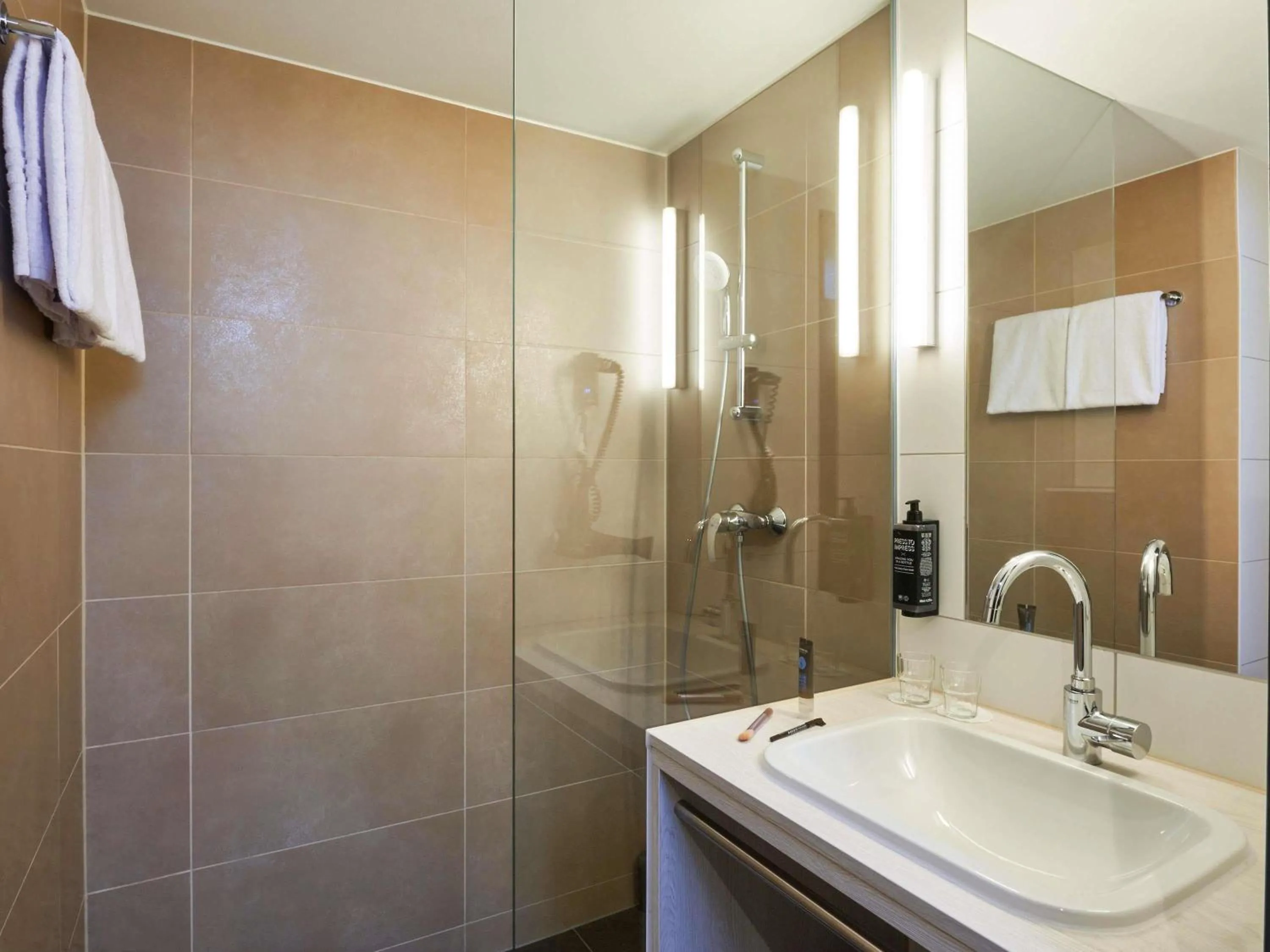 Bedroom in Ibis Styles Singen