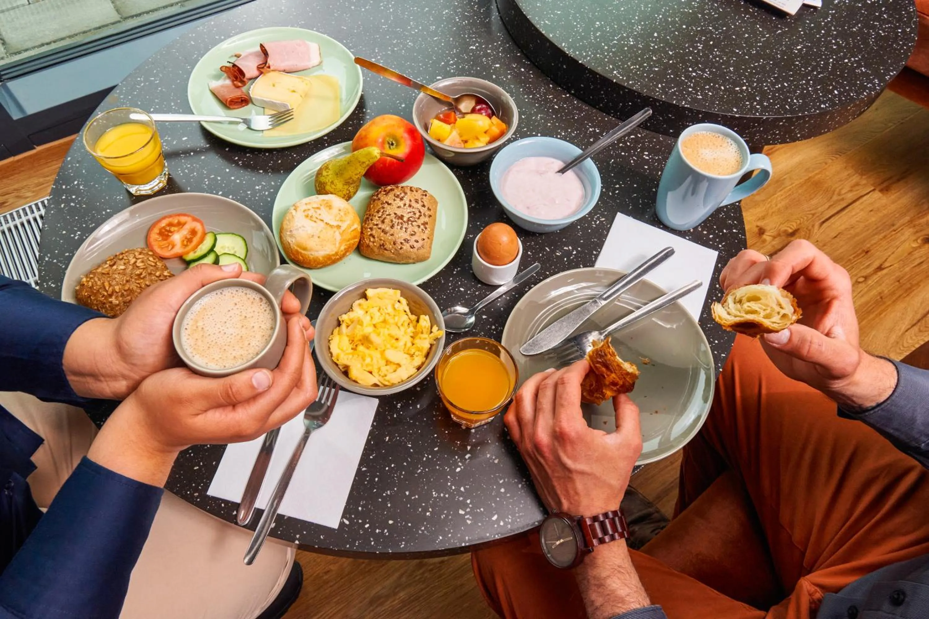 Breakfast in Ibis Styles Singen