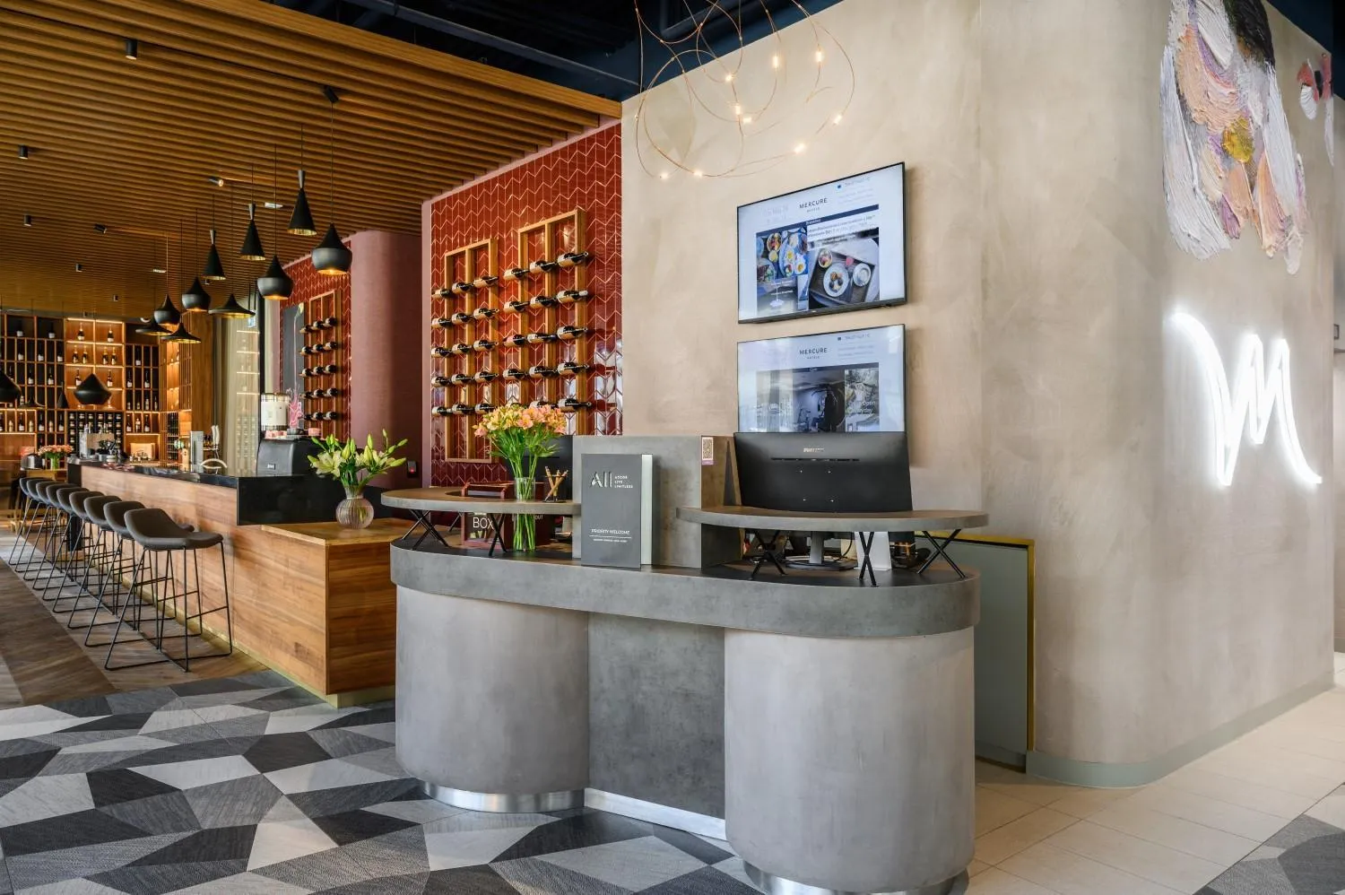 Lobby or reception in Mercure Debrecen