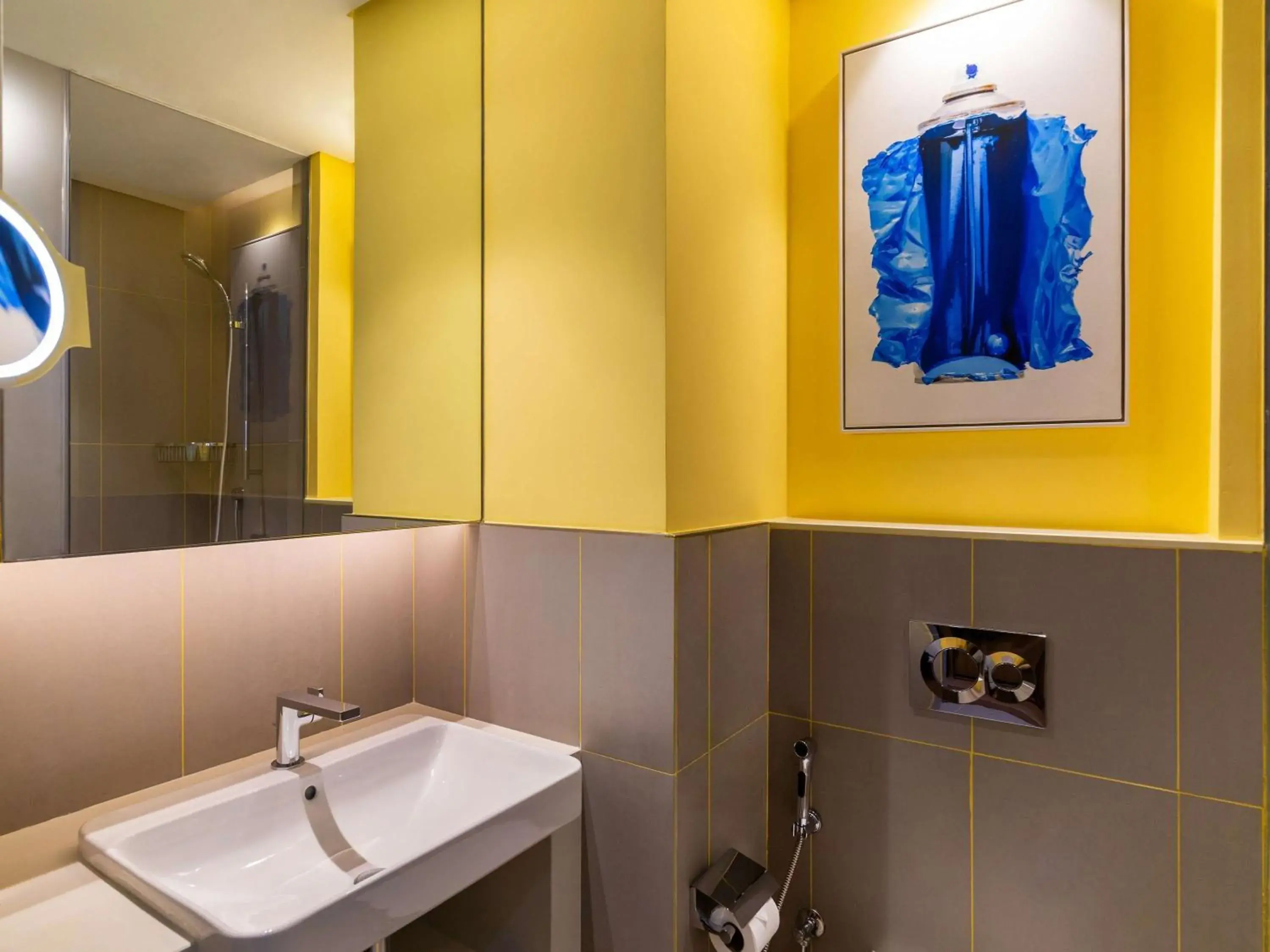 Bathroom in ibis Styles Dubai Deira Bathroom in ibis Styles Dubai Deira