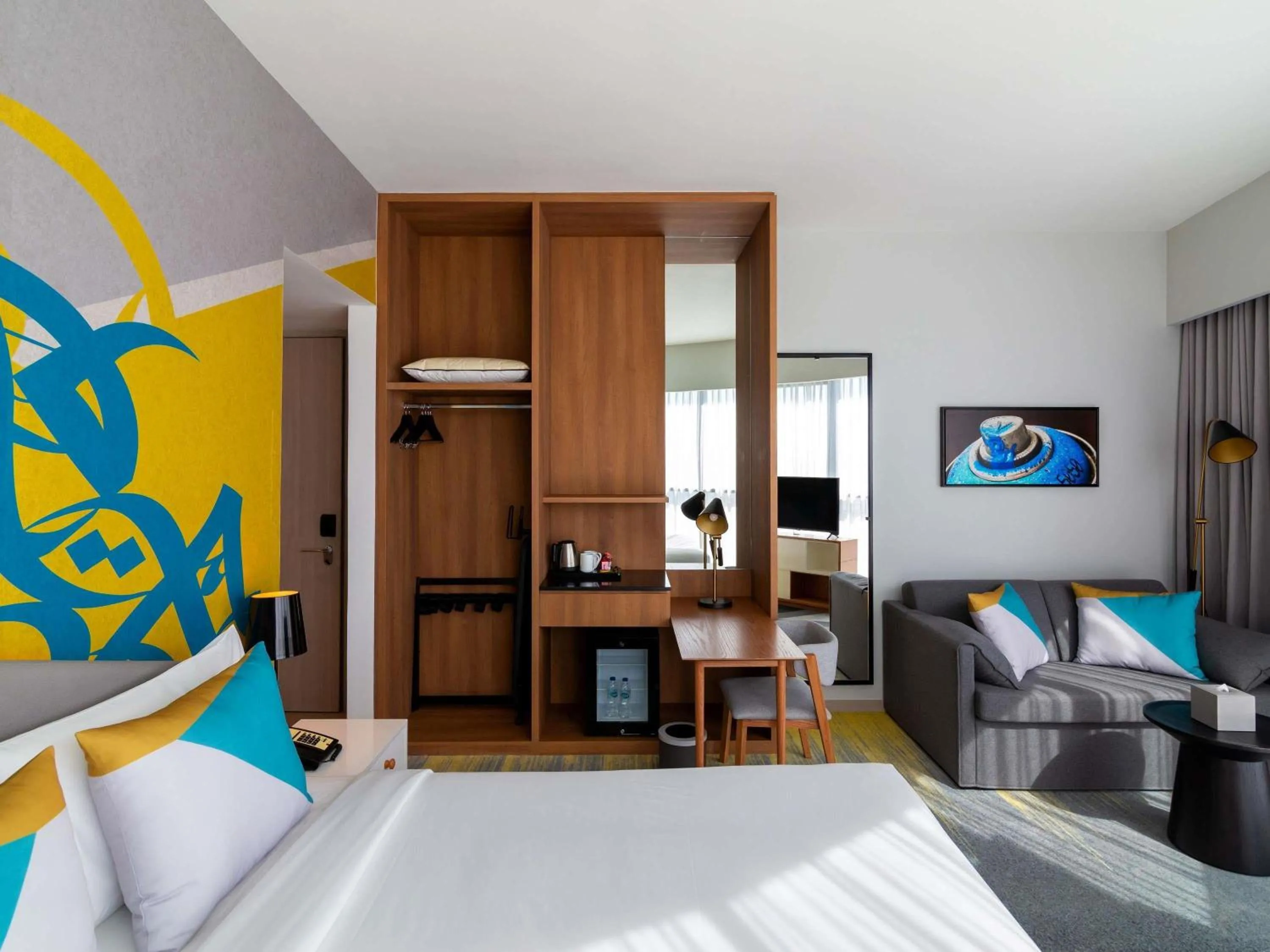 Bedroom, Bed in ibis Styles Dubai Deira