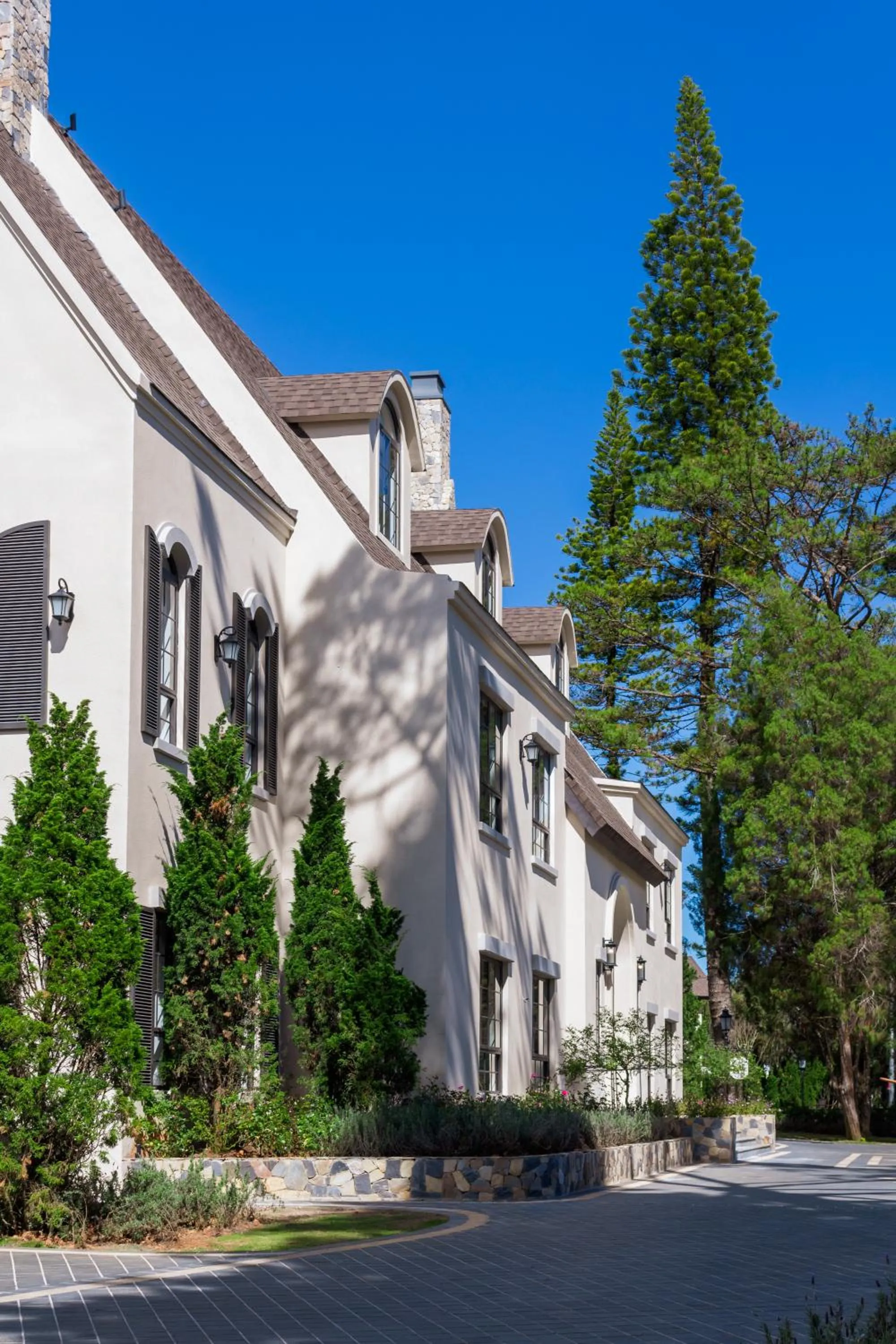 Property building in Mercure Dalat Resort