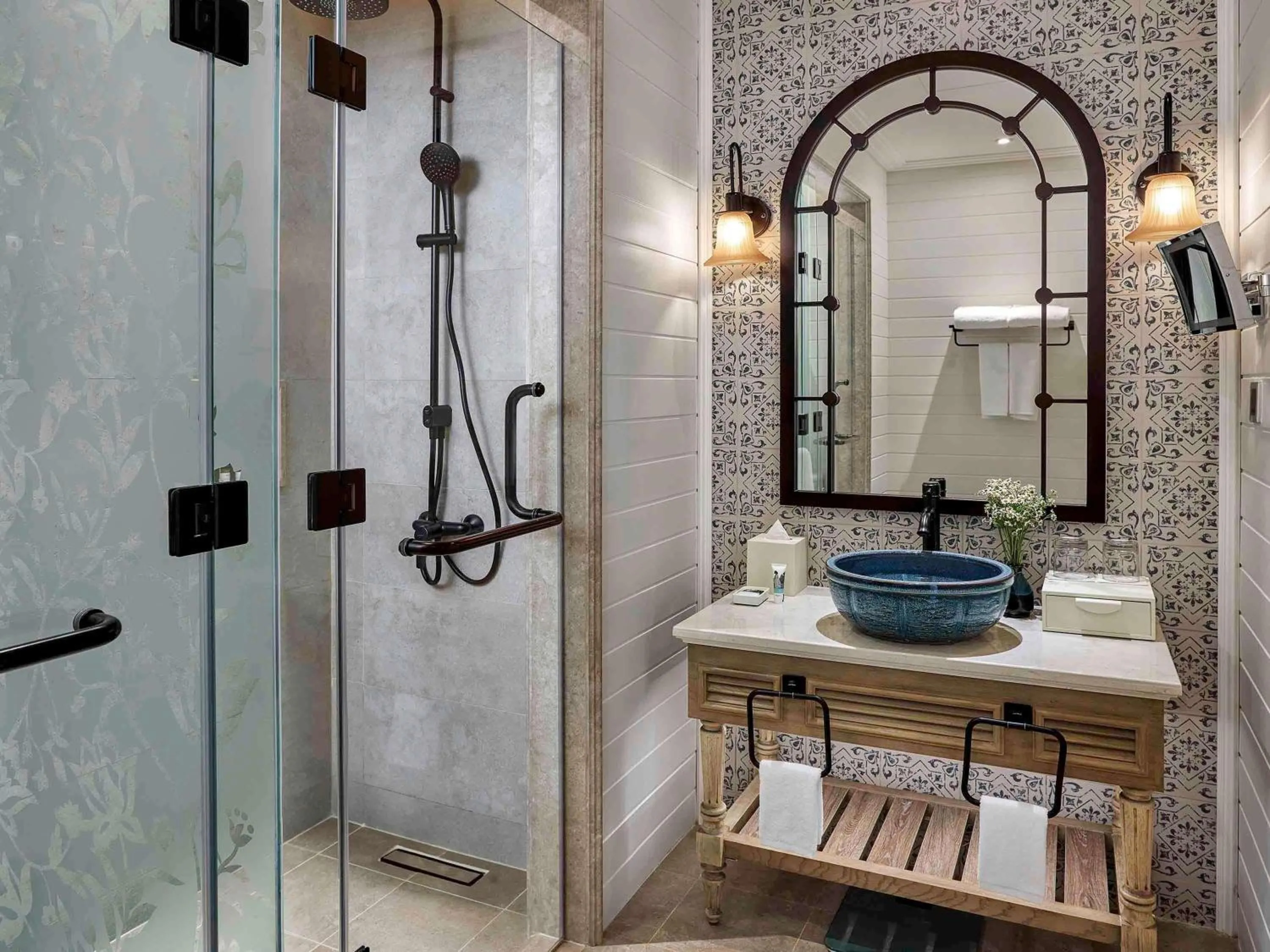 Bedroom in Mercure Dalat Resort