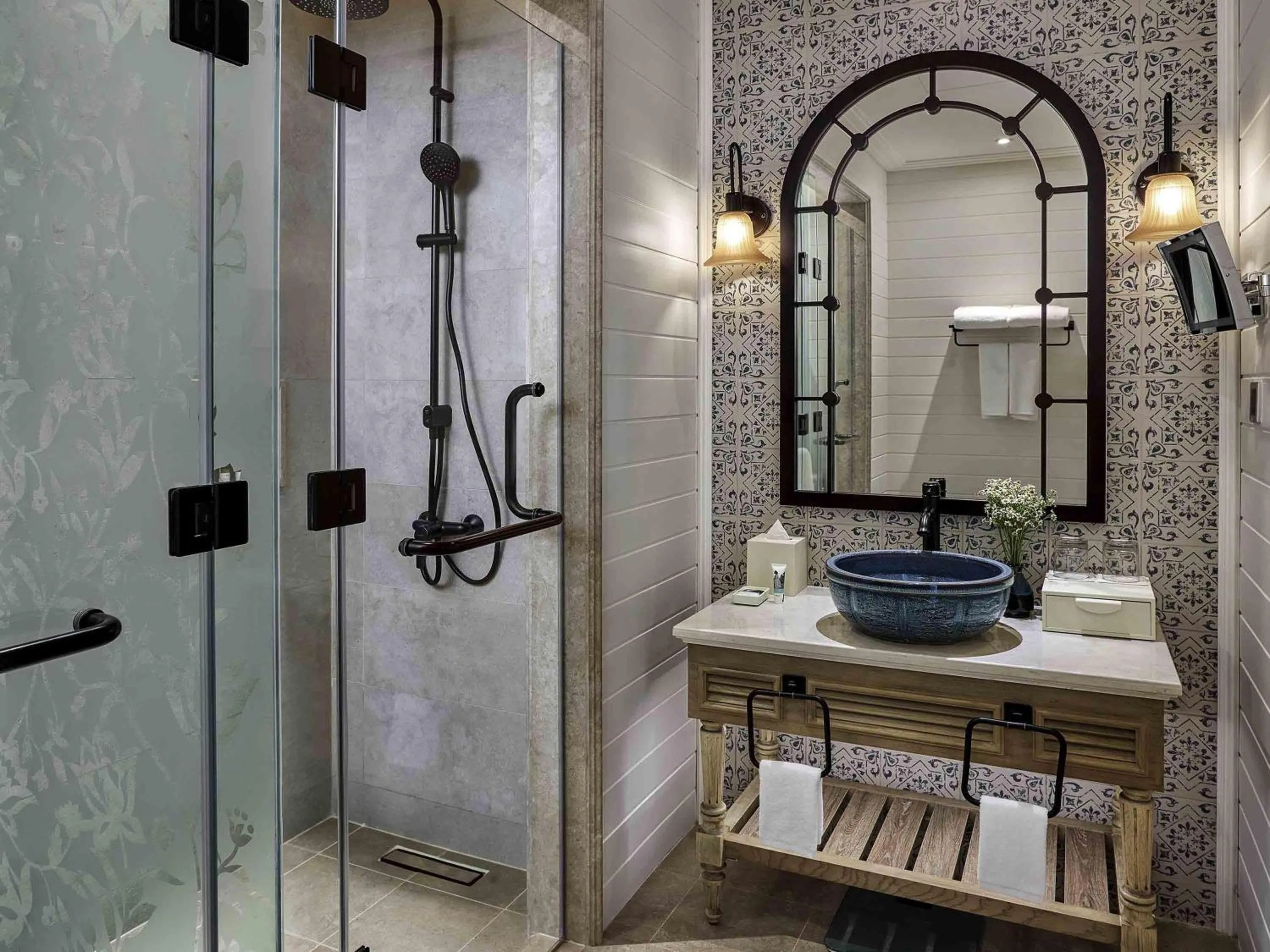 Bedroom in Mercure Dalat Resort