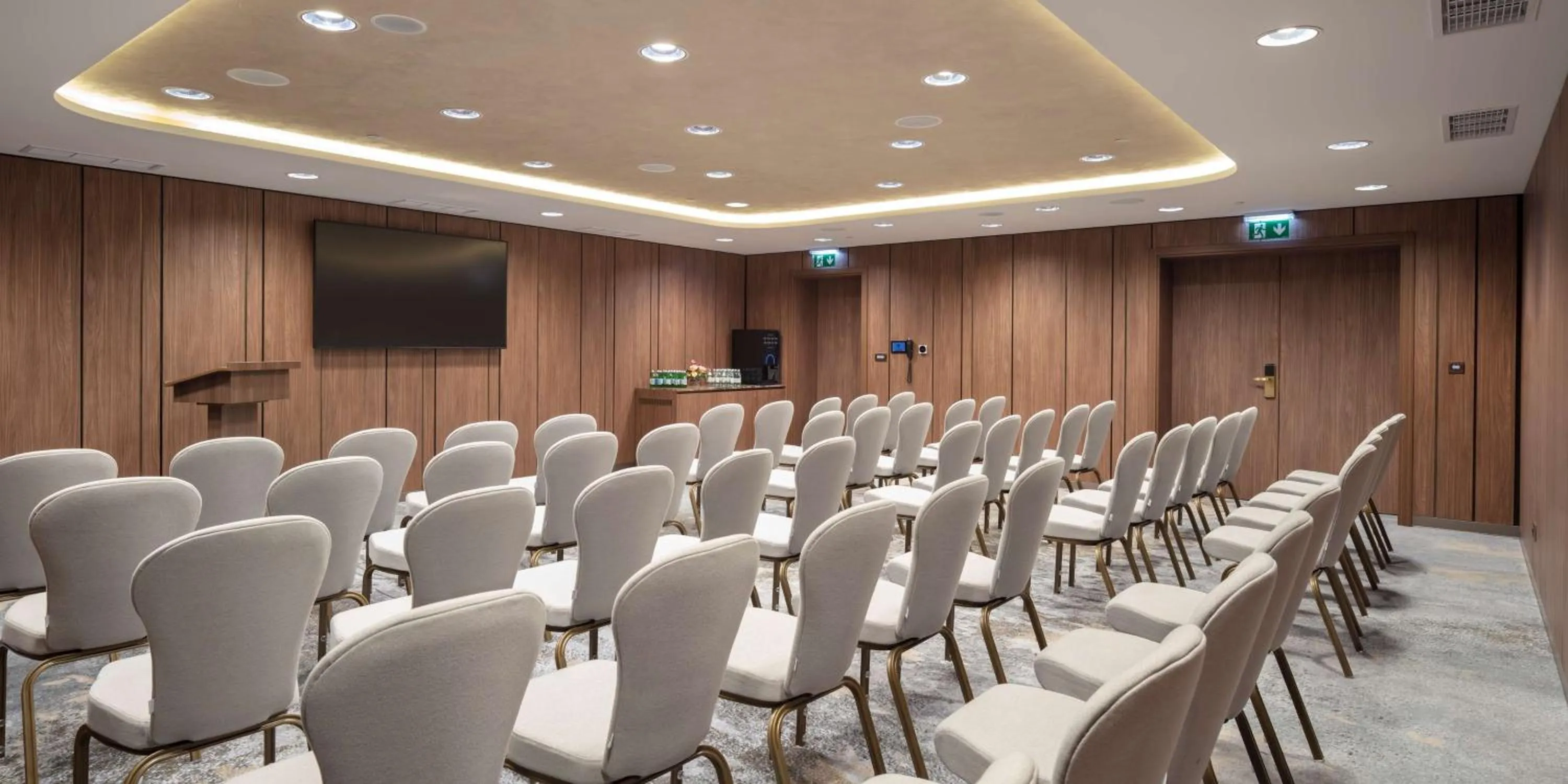 Meeting/conference room in Doubletree By Hilton Plovdiv Center
