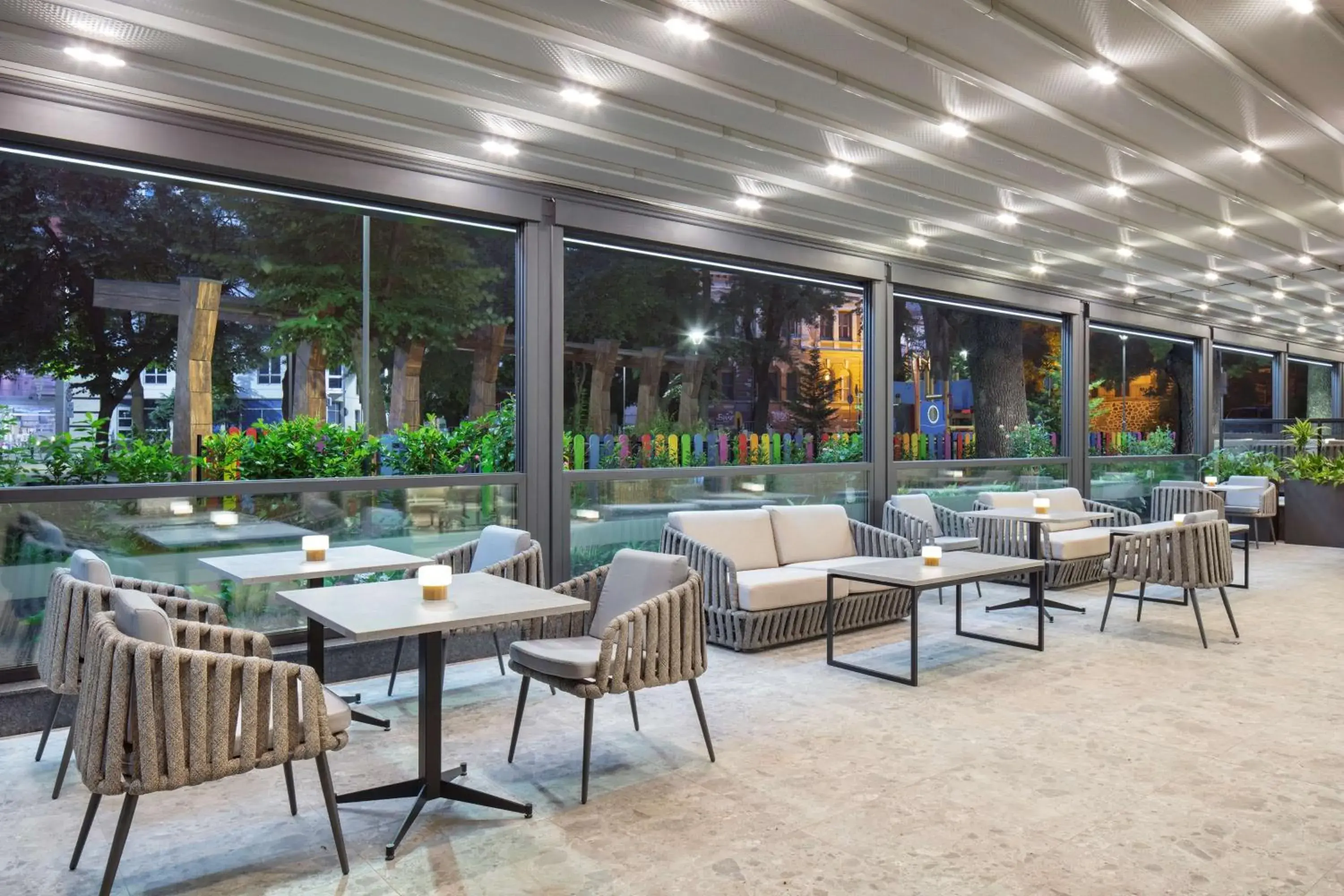 Restaurant/places to eat in Doubletree By Hilton Plovdiv Center Restaurant/places to eat in Doubletree By Hilton Plovdiv Center