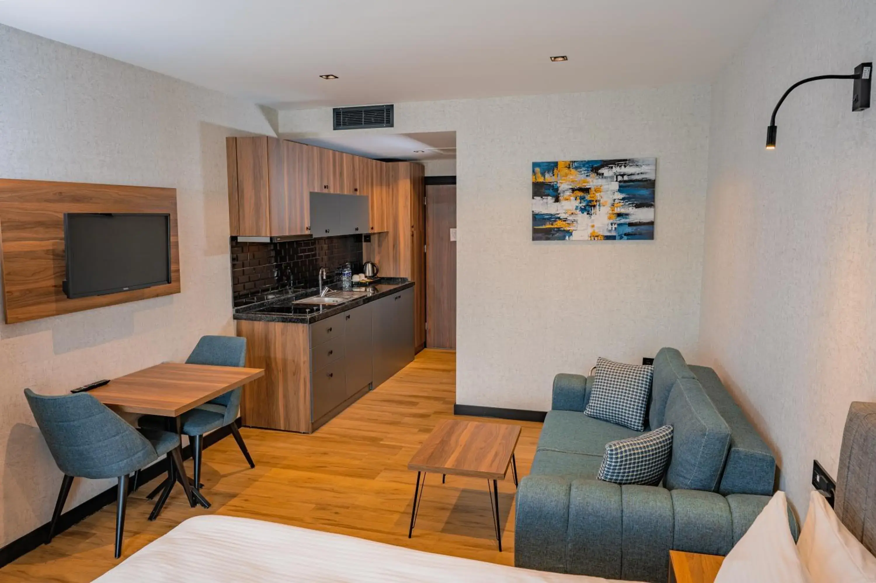 Deluxe Triple Room in Görükle Alpaş Yaşam Hotel Deluxe Triple Room in Görükle Alpaş Yaşam Hotel