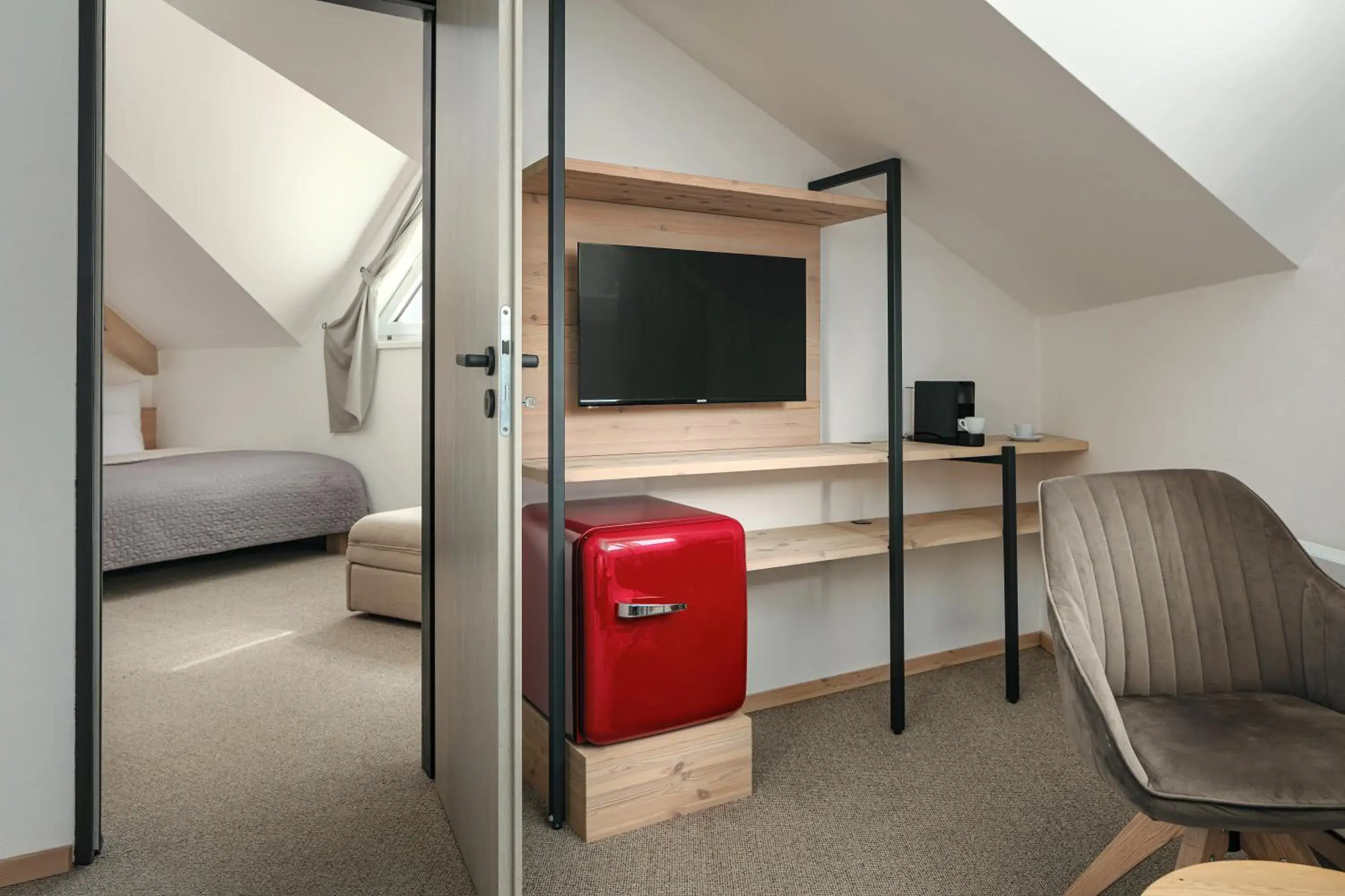 TV and multimedia, Bed in Ski & Spa hotel BELLEVUE TV and multimedia, Bed in Ski & Spa hotel BELLEVUE