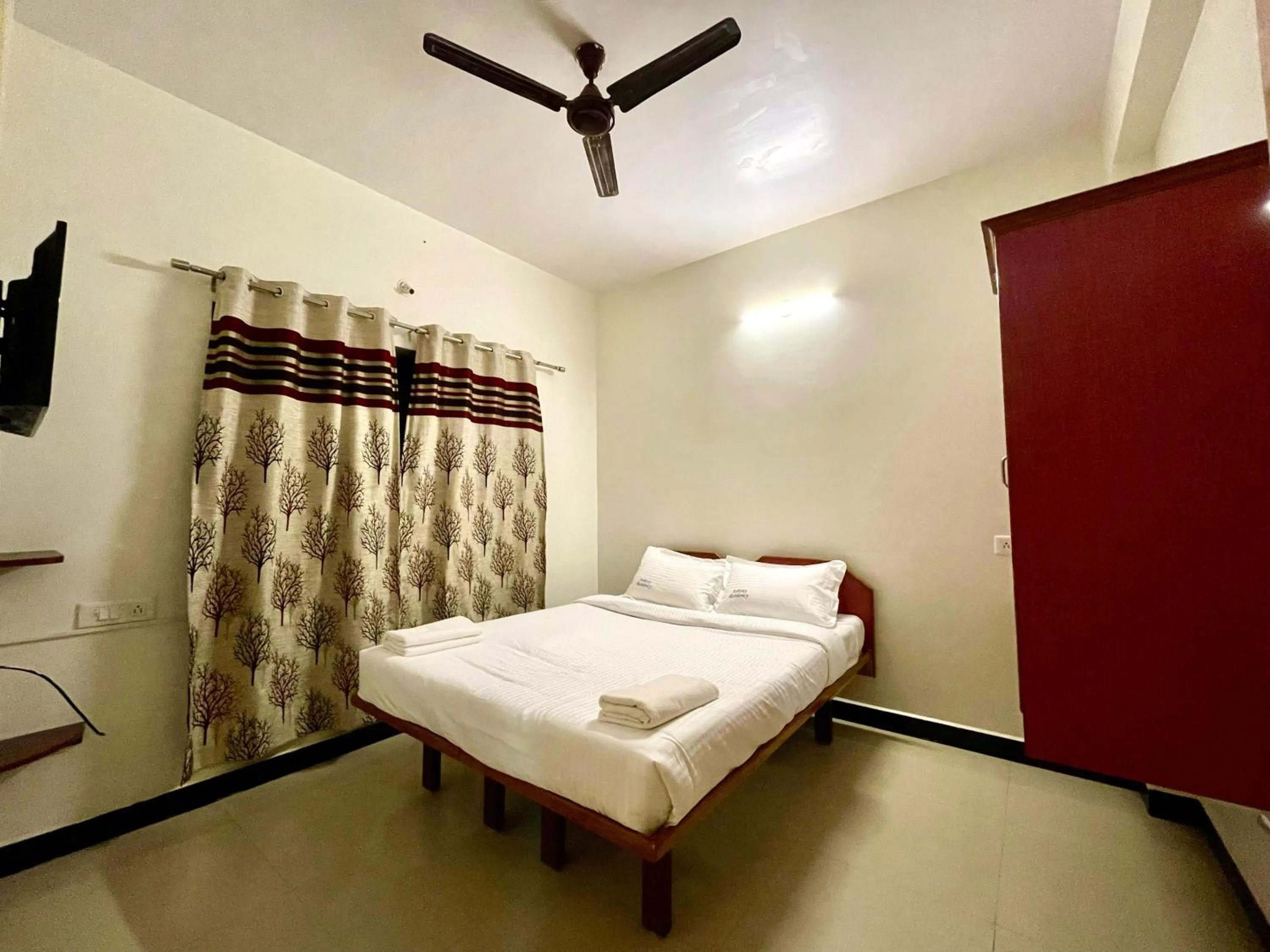 Bed in Ashray Residency
