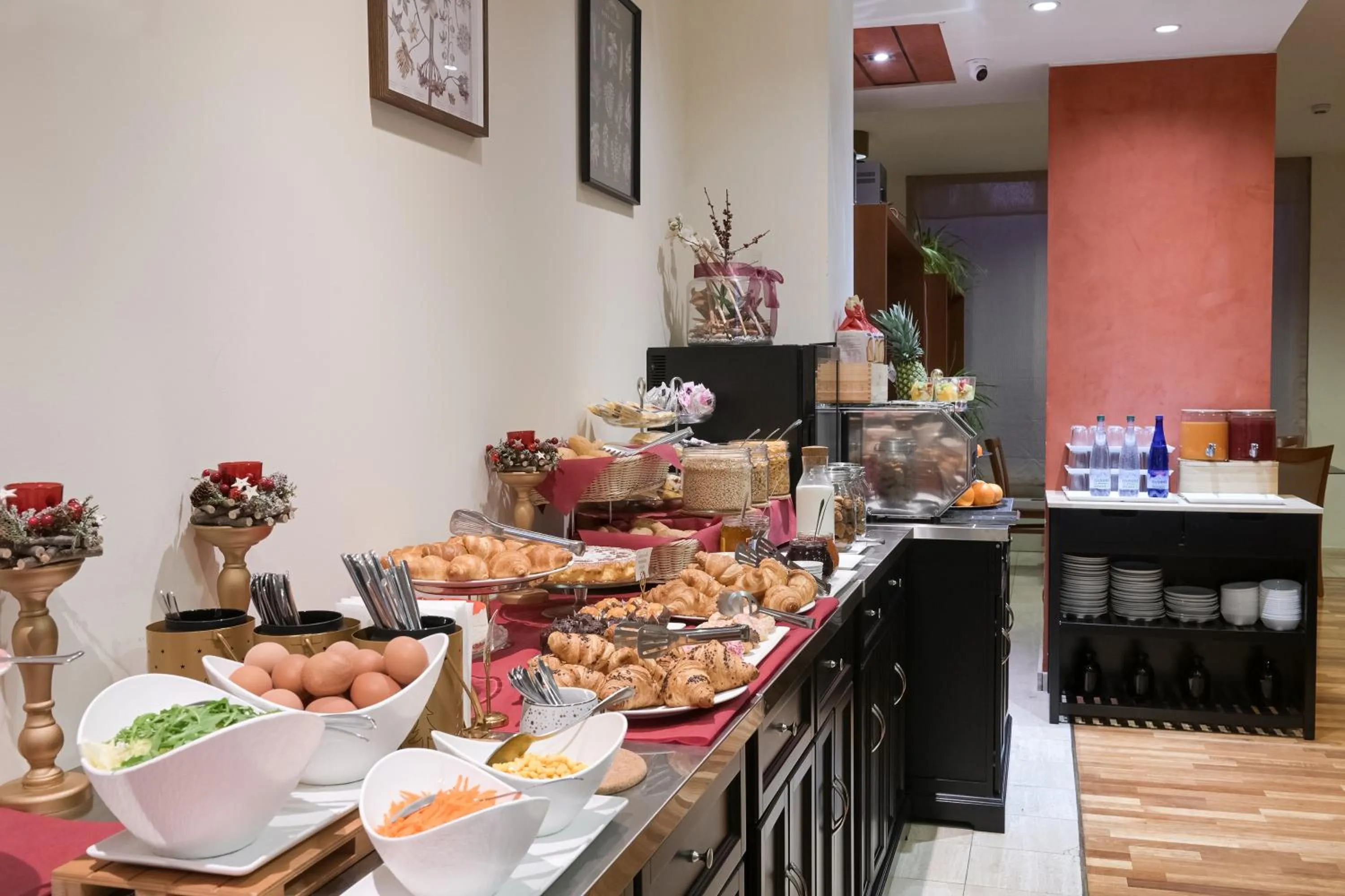 Buffet breakfast in Charme Hotel