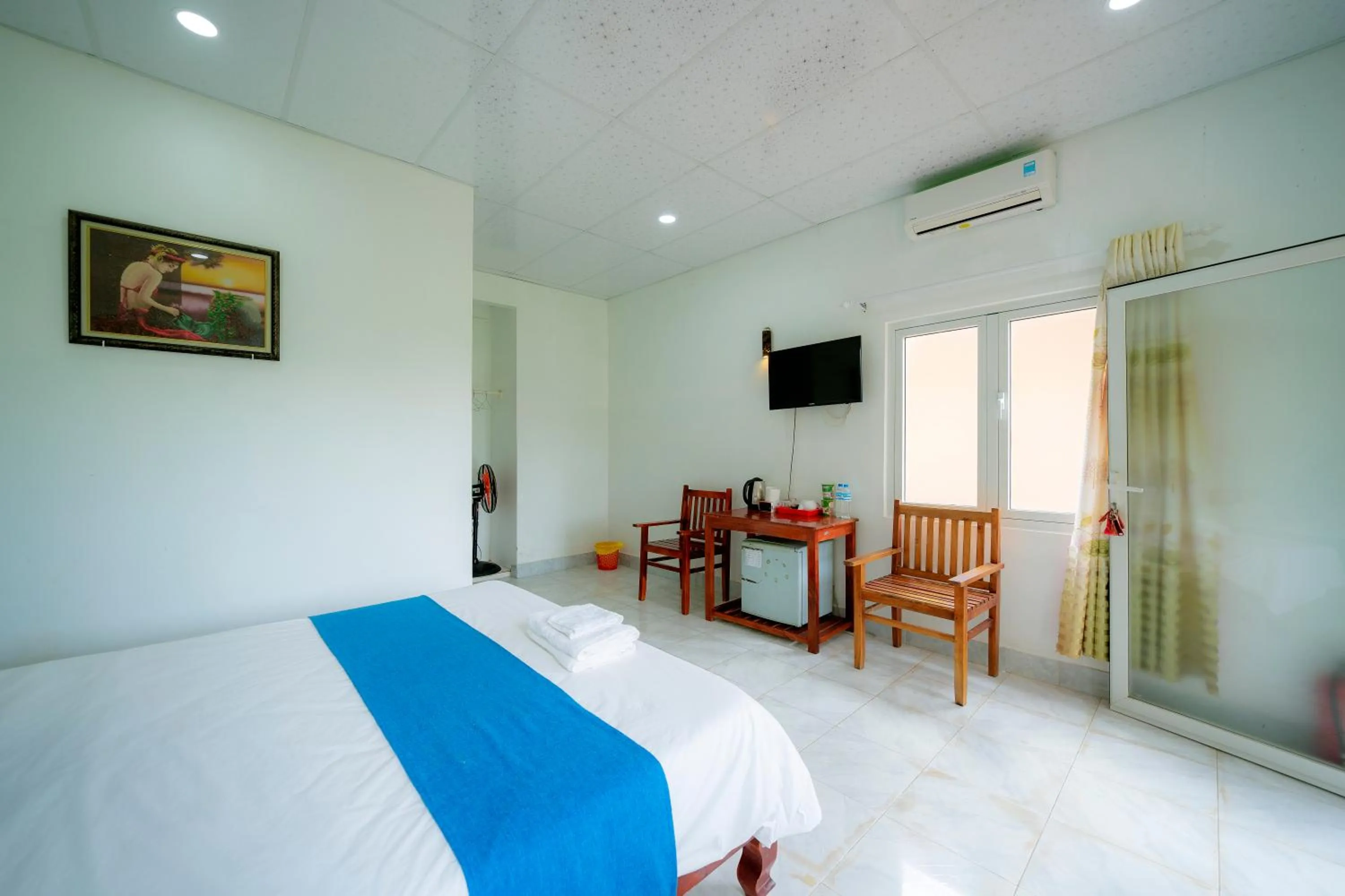 Bed in Thai Tan Tien Hotel