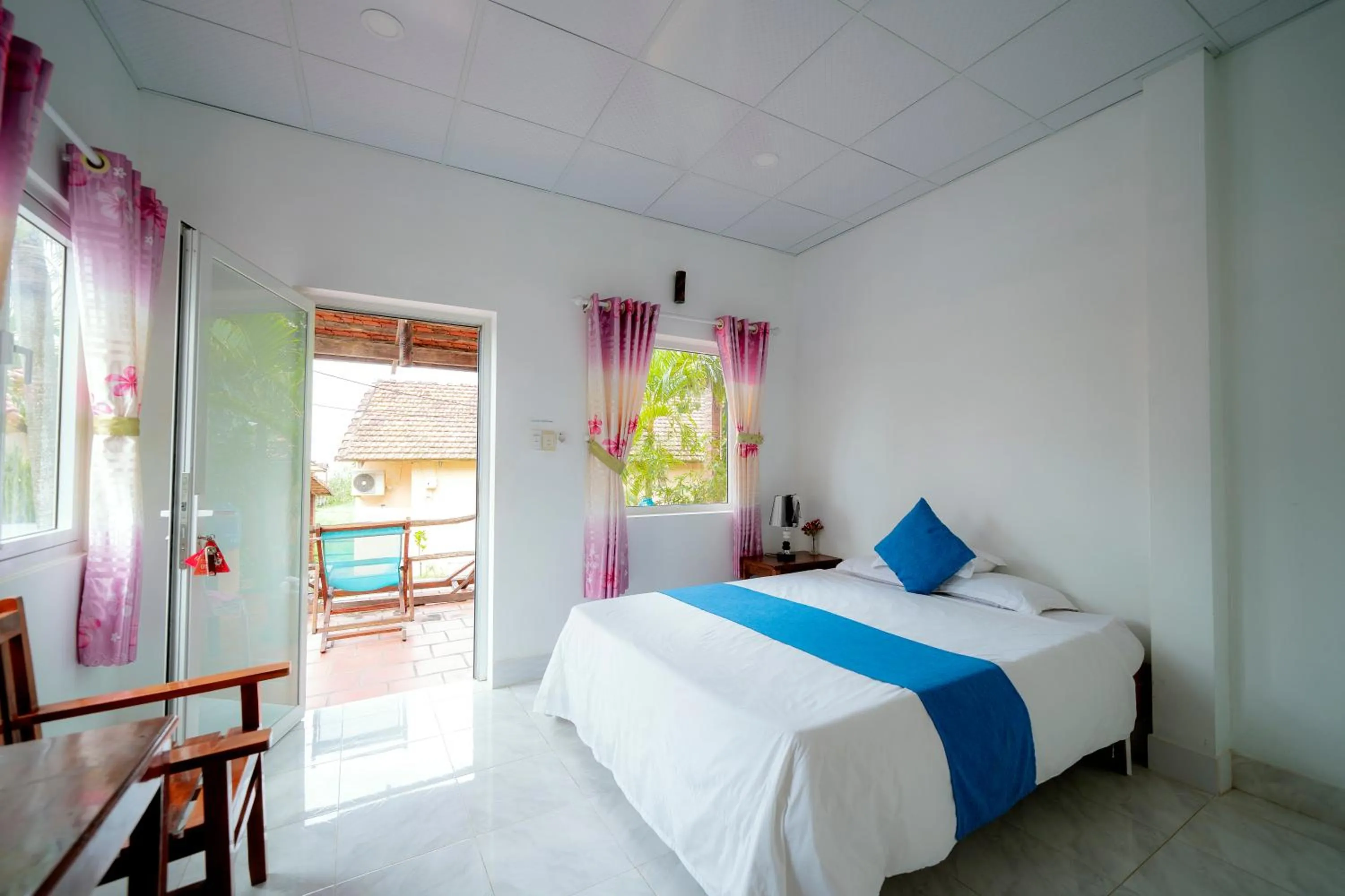 Bed in Thai Tan Tien Hotel