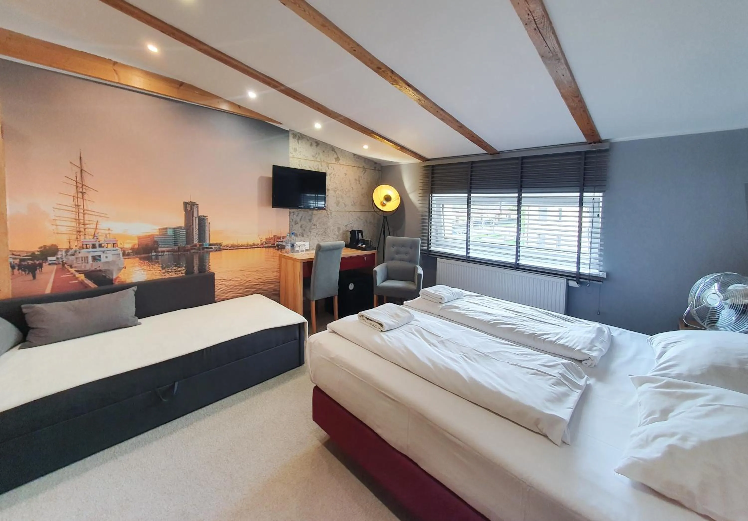 TV and multimedia, Bed in Kamienica Morska Gdynia