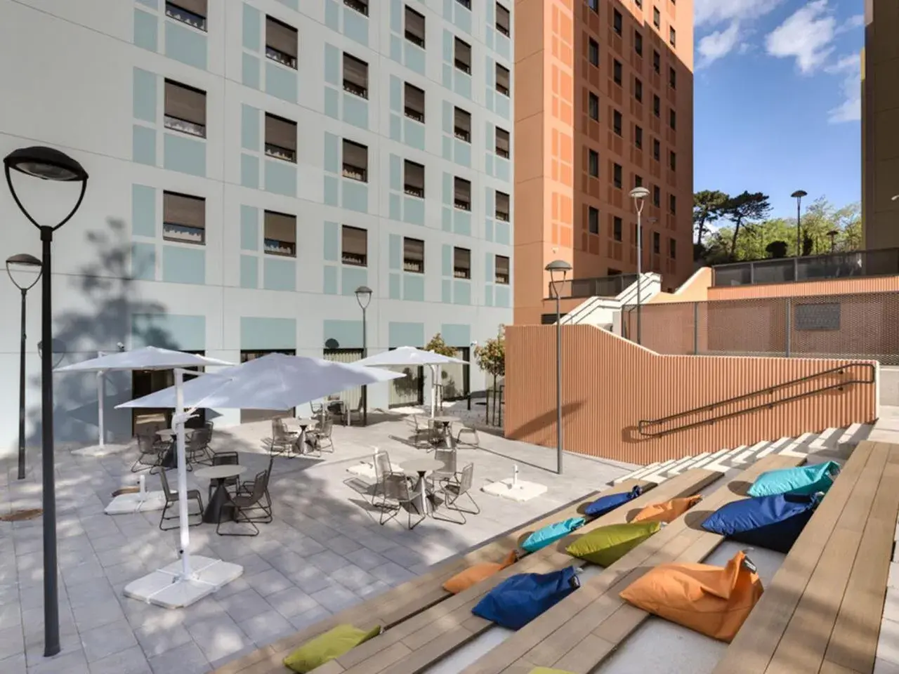 Property building in Livensa Living Studios Bilbao Property building in Livensa Living Studios Bilbao