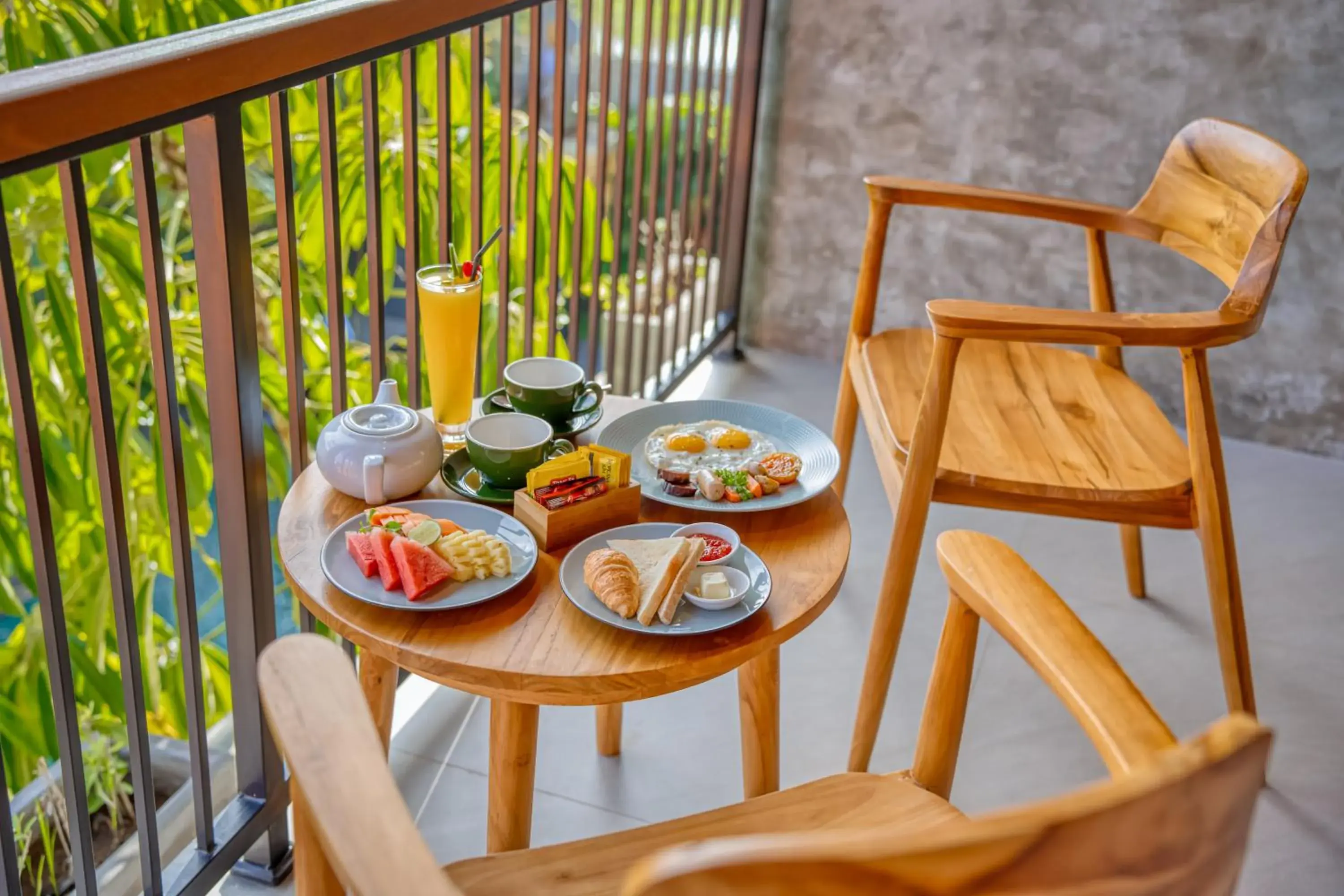 Breakfast in Villa Mirah Ubud Breakfast in Villa Mirah Ubud