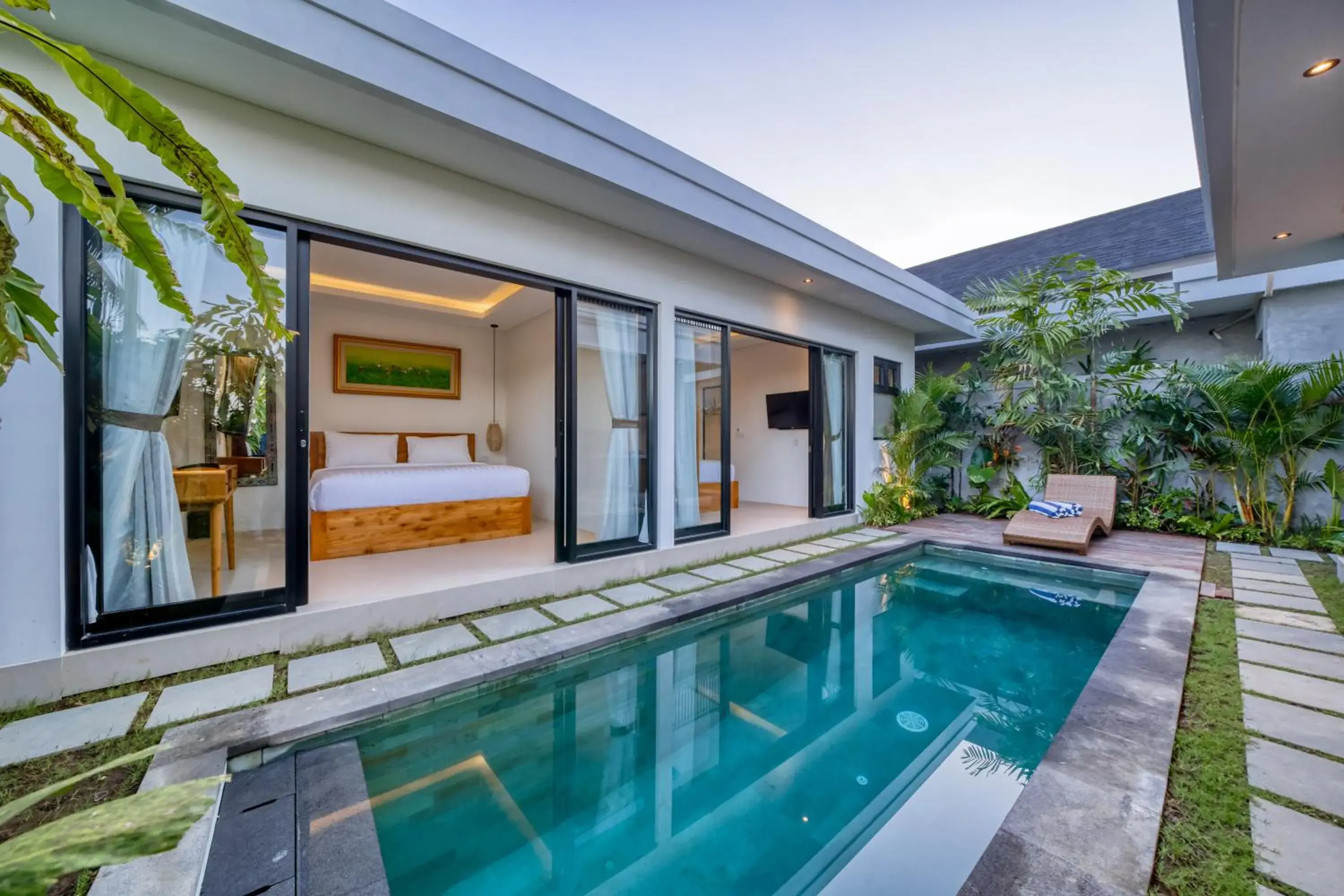 Swimming pool in Villa Mirah Ubud Swimming pool in Villa Mirah Ubud