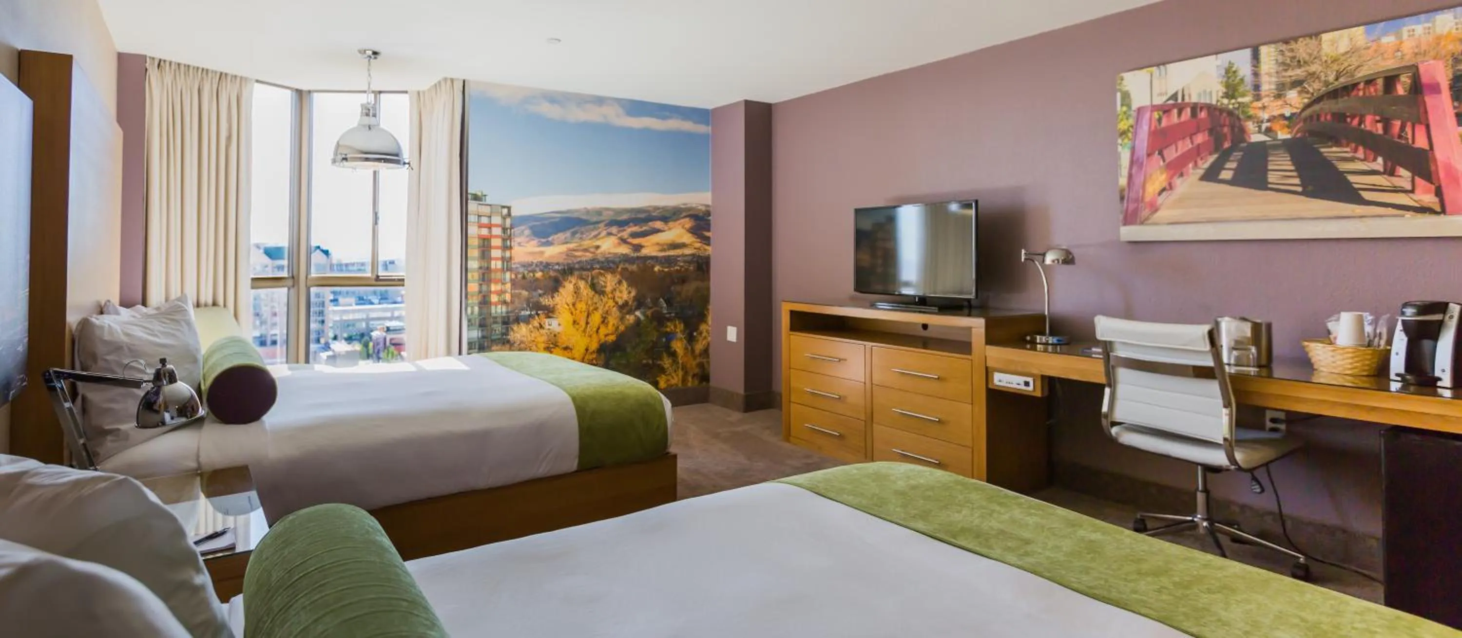 Photo of the whole room, Bed in Whitney Peak Hotel Reno, Tapestry Collection by Hilton