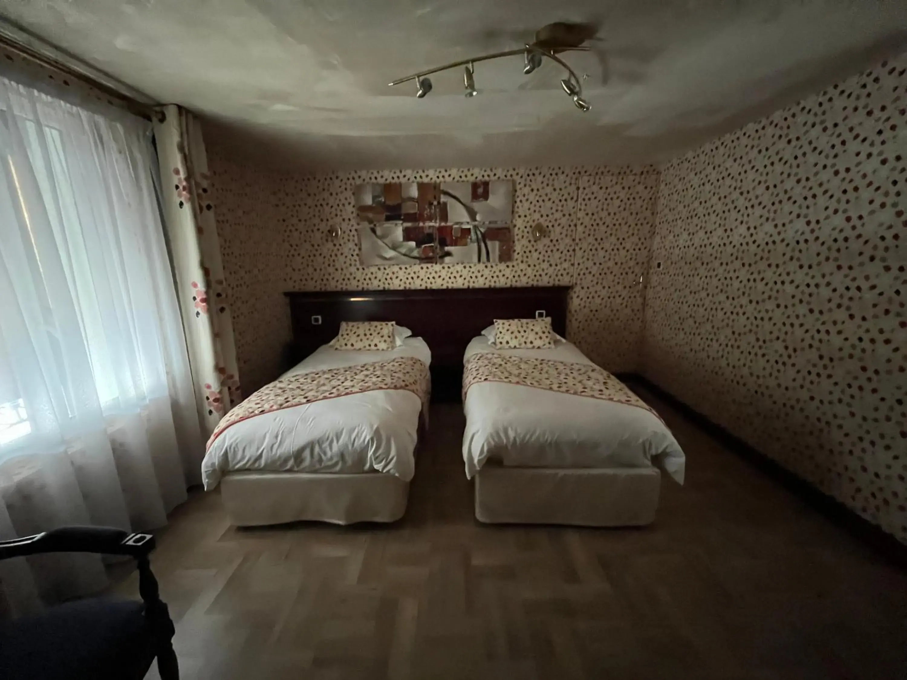 Twin Room in Les Wyllos Twin Room in Les Wyllos