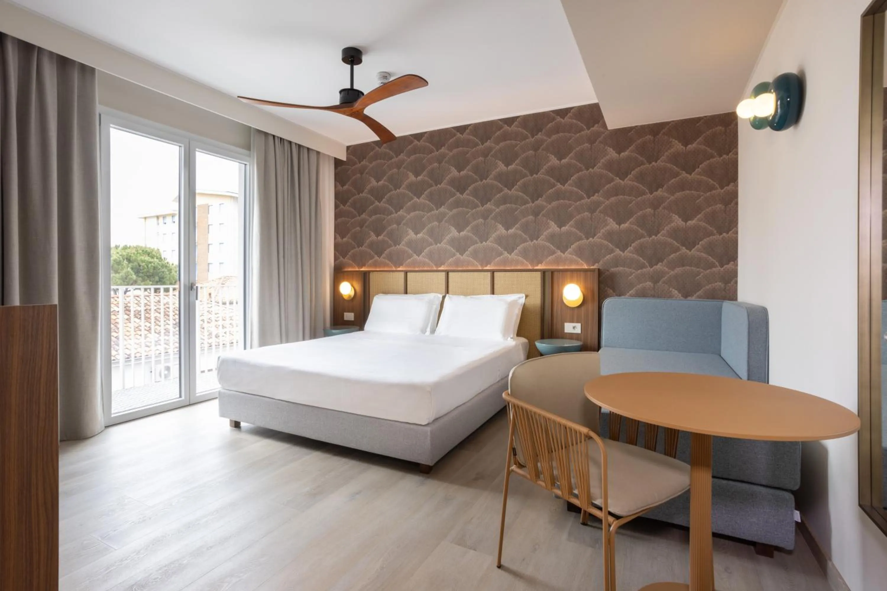 Bedroom, Bed in Hotel Diana