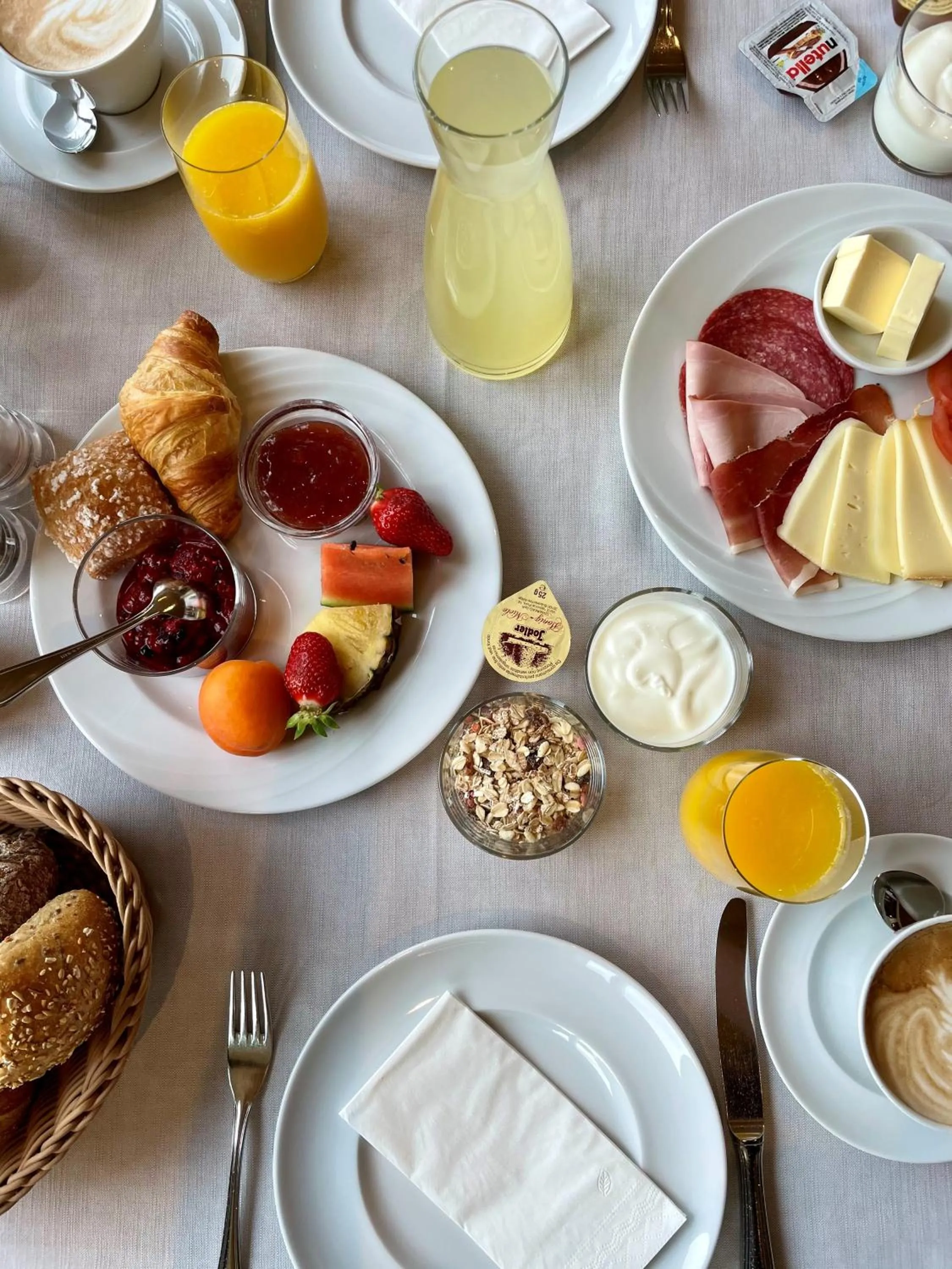 Food and drinks in Hotel Salten