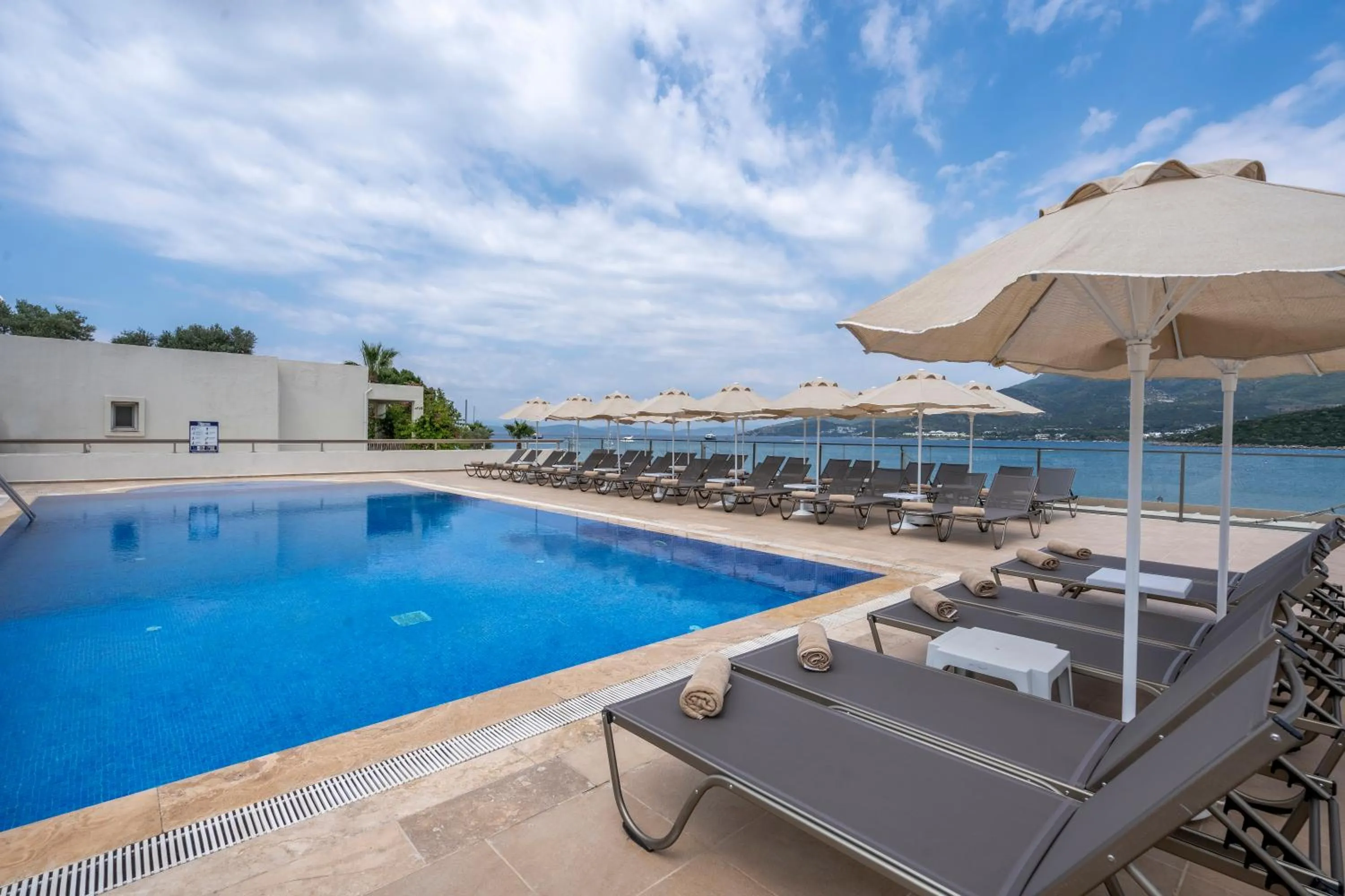 Pool view in Trendlife Hotels Torba