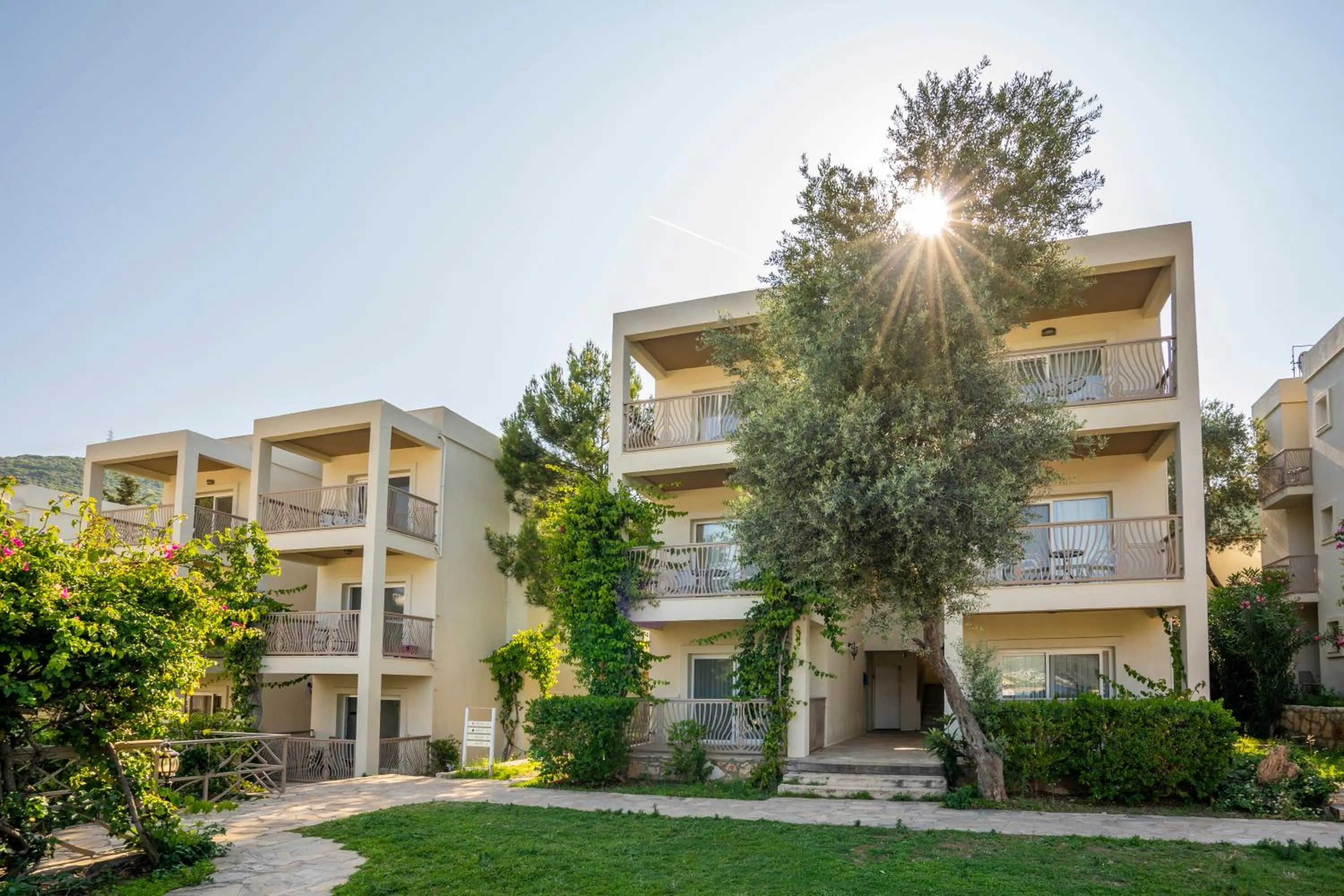 Property building in Trendlife Hotels Torba