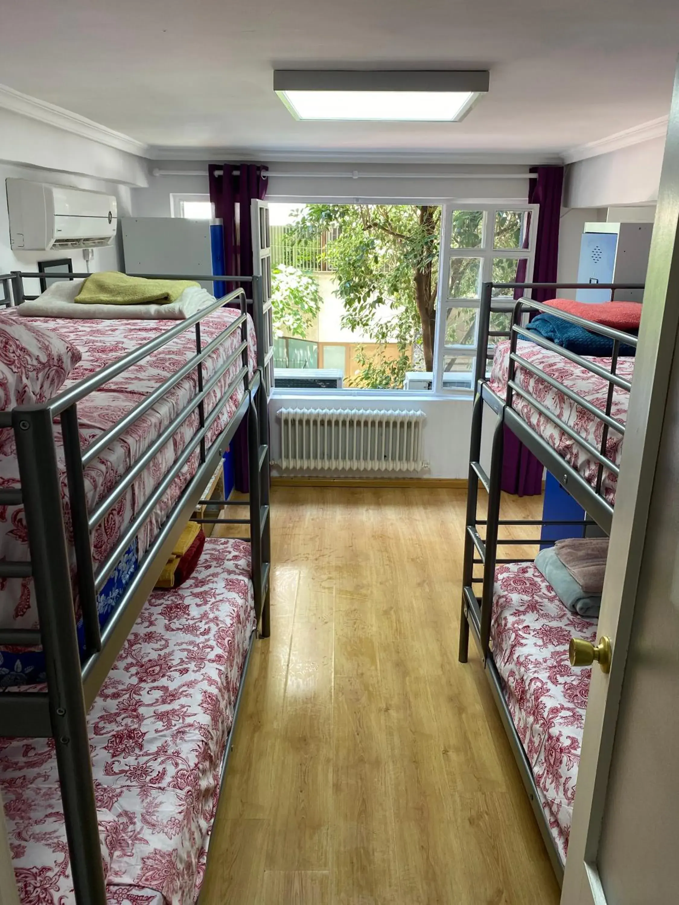 Hostal Madrid Paradise Hostal Madrid Paradise