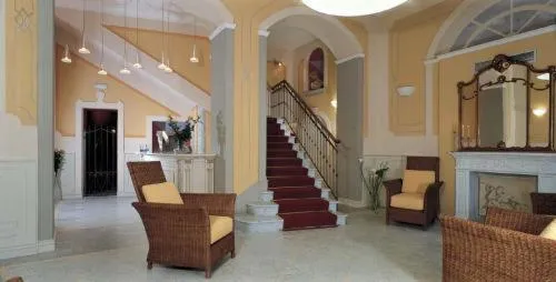 Lobby or reception in Hotel Cannobio