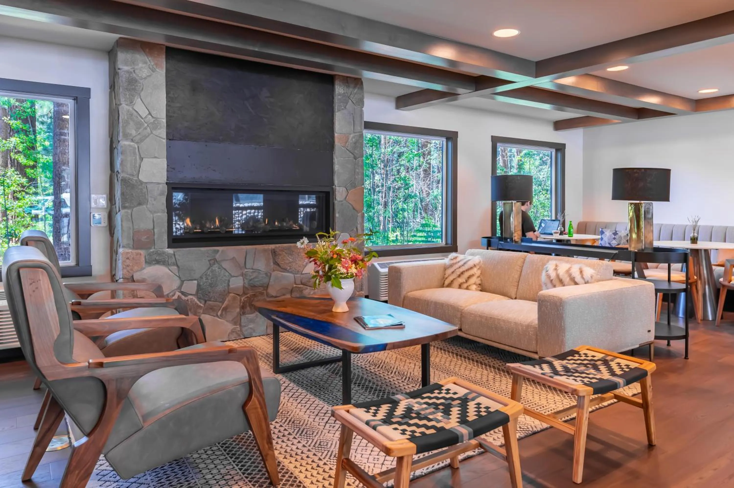 Lobby or reception in The Incline Lodge