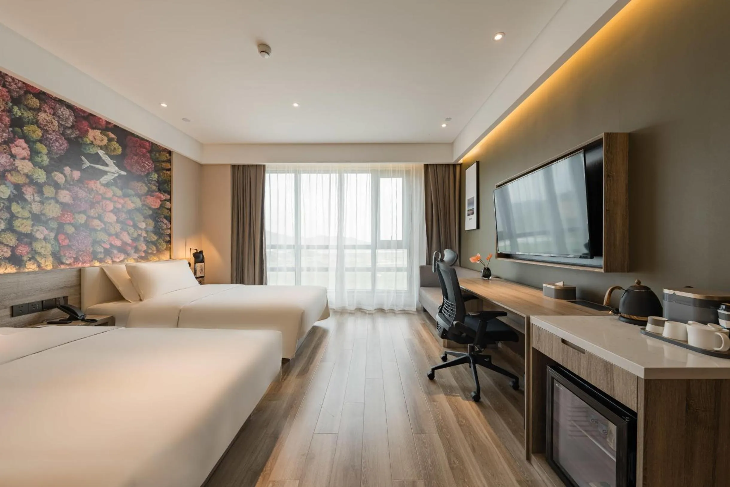 Bed in Atour Hotel Ningbo Xiangshan Binhai Avenue