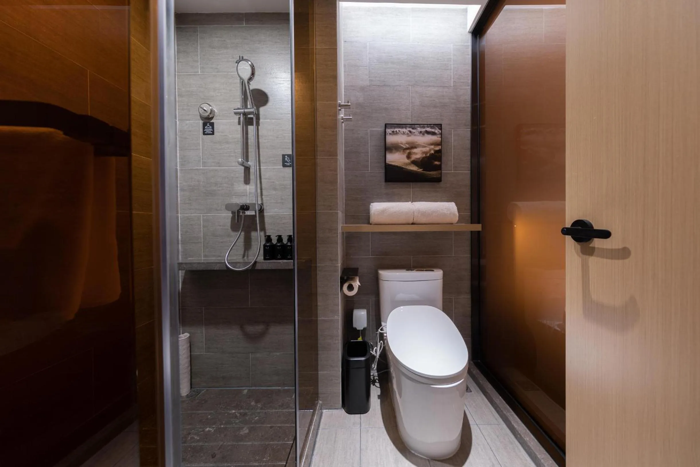 Atour Hotel Taiyuan Changfeng Business Center Wanxiang City