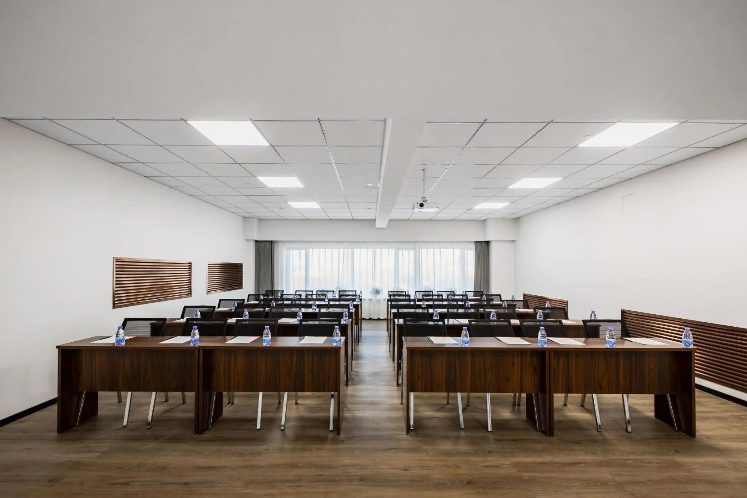 Meeting/conference room in Atour Hotel Chifeng Hongshan Sport Center