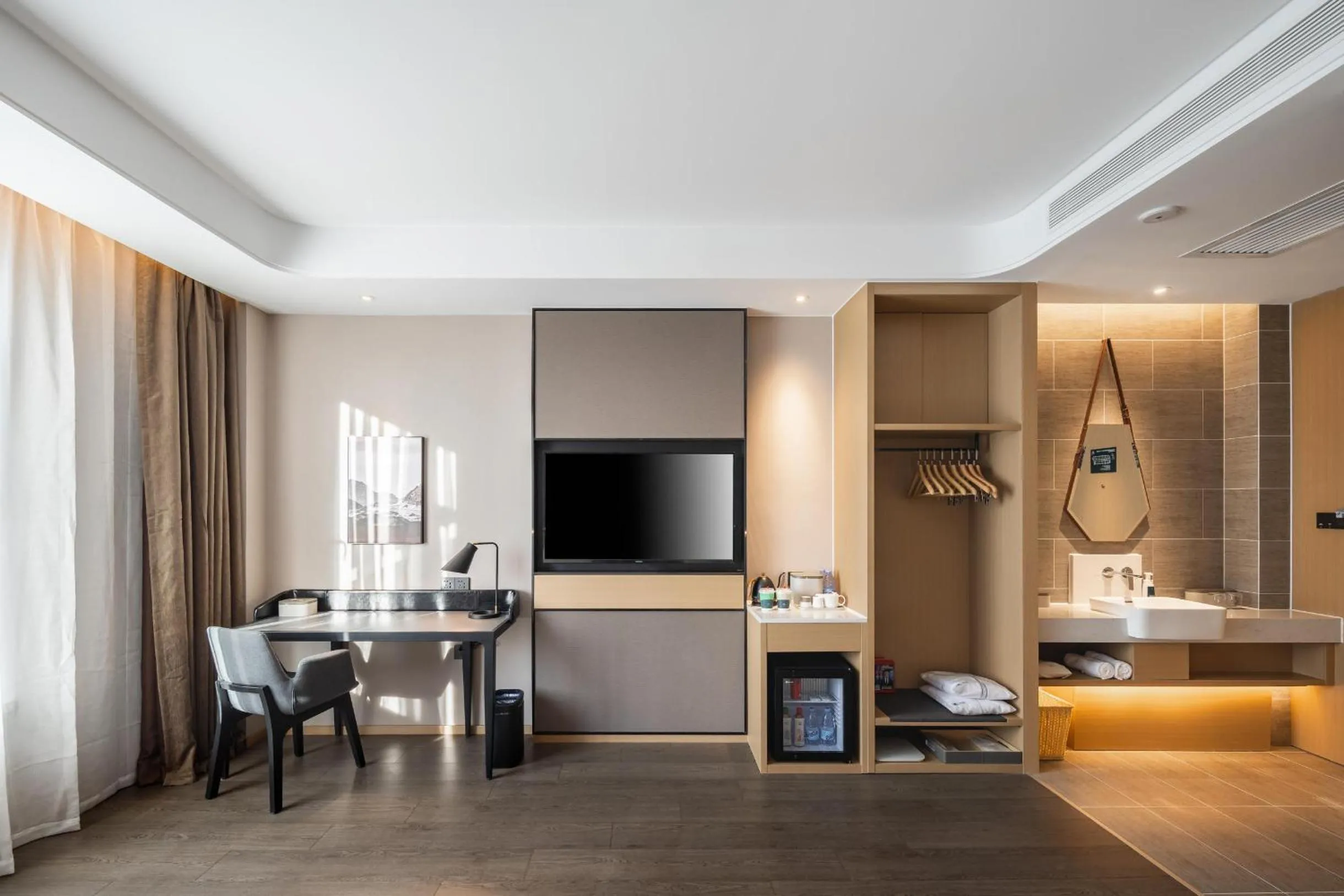 minibar in Atour Hotel Chifeng Hongshan Sport Center