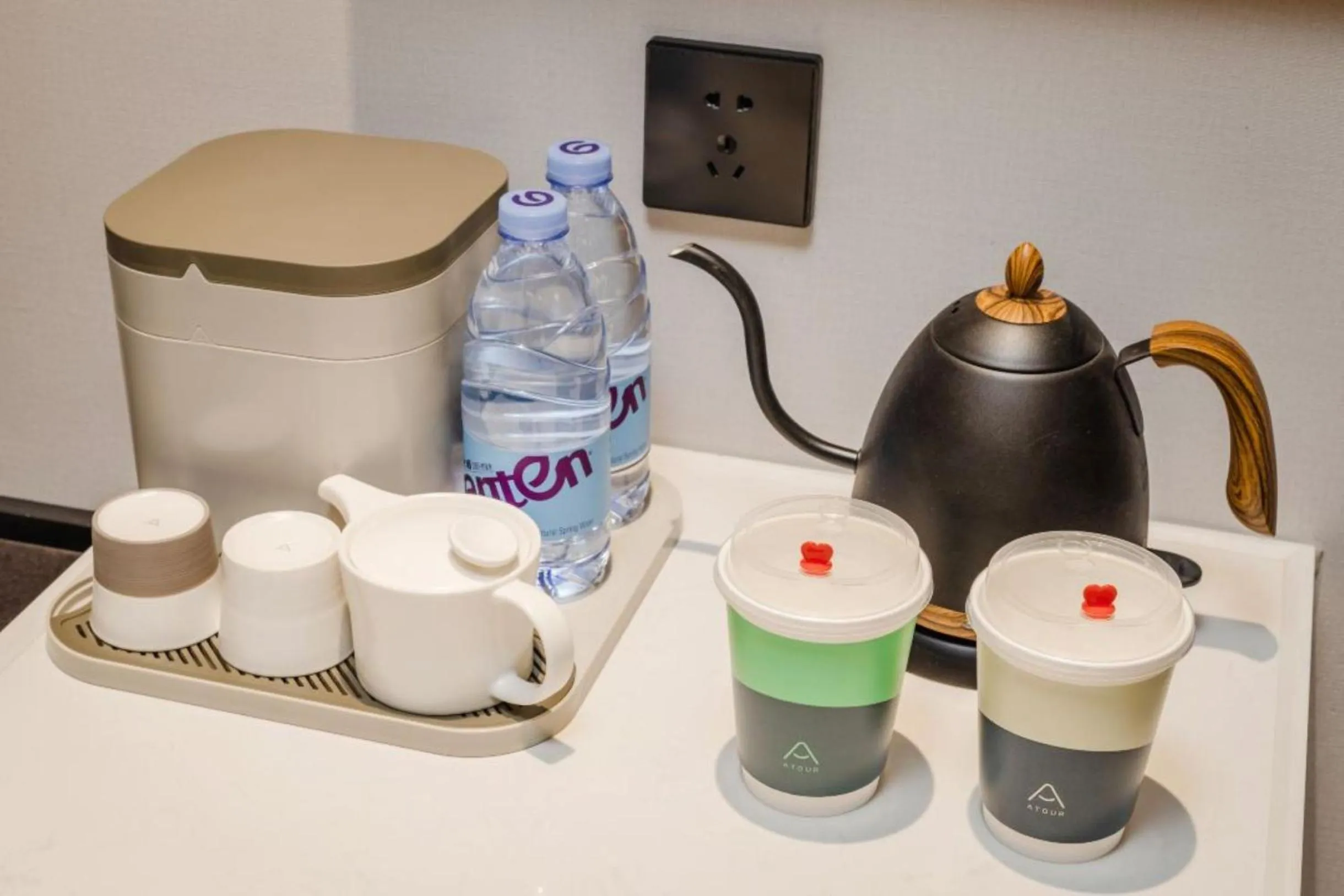 Coffee/tea facilities in Atour Hotel Shenyang Changbai Island