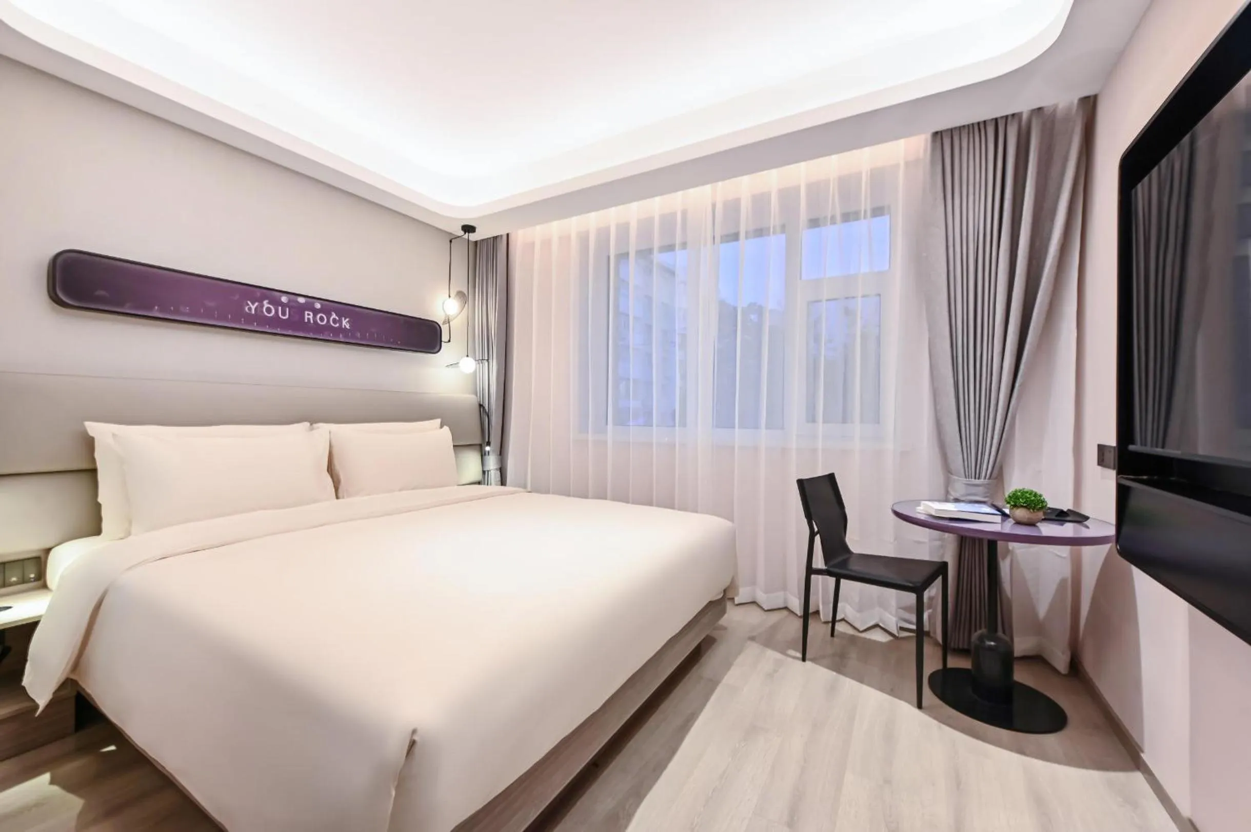 Bed in Atour Light Hotel Jilin Xiamen Street