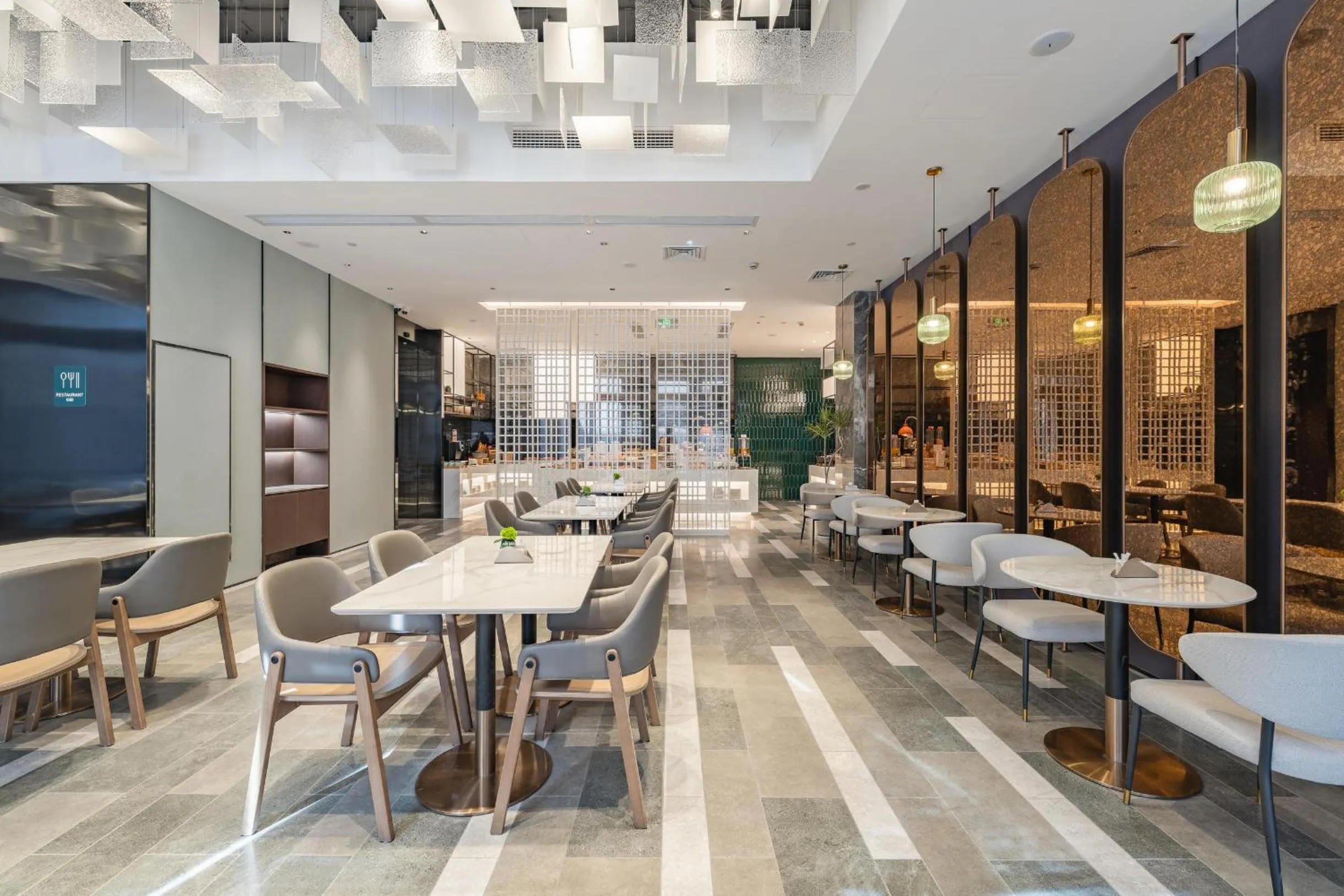 Restaurant/places to eat in Atour Hotel Shanghai Pujiang