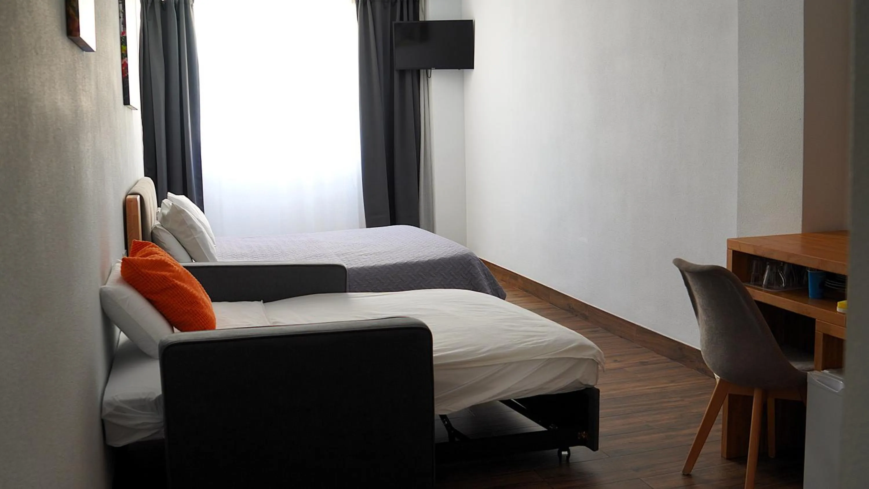 Decorative detail, Bed in El Patio Hostal