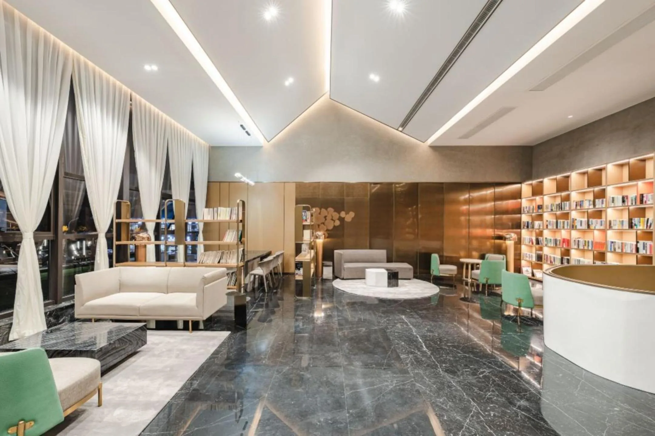 Seating area in Atour Hotel Lingang New Town