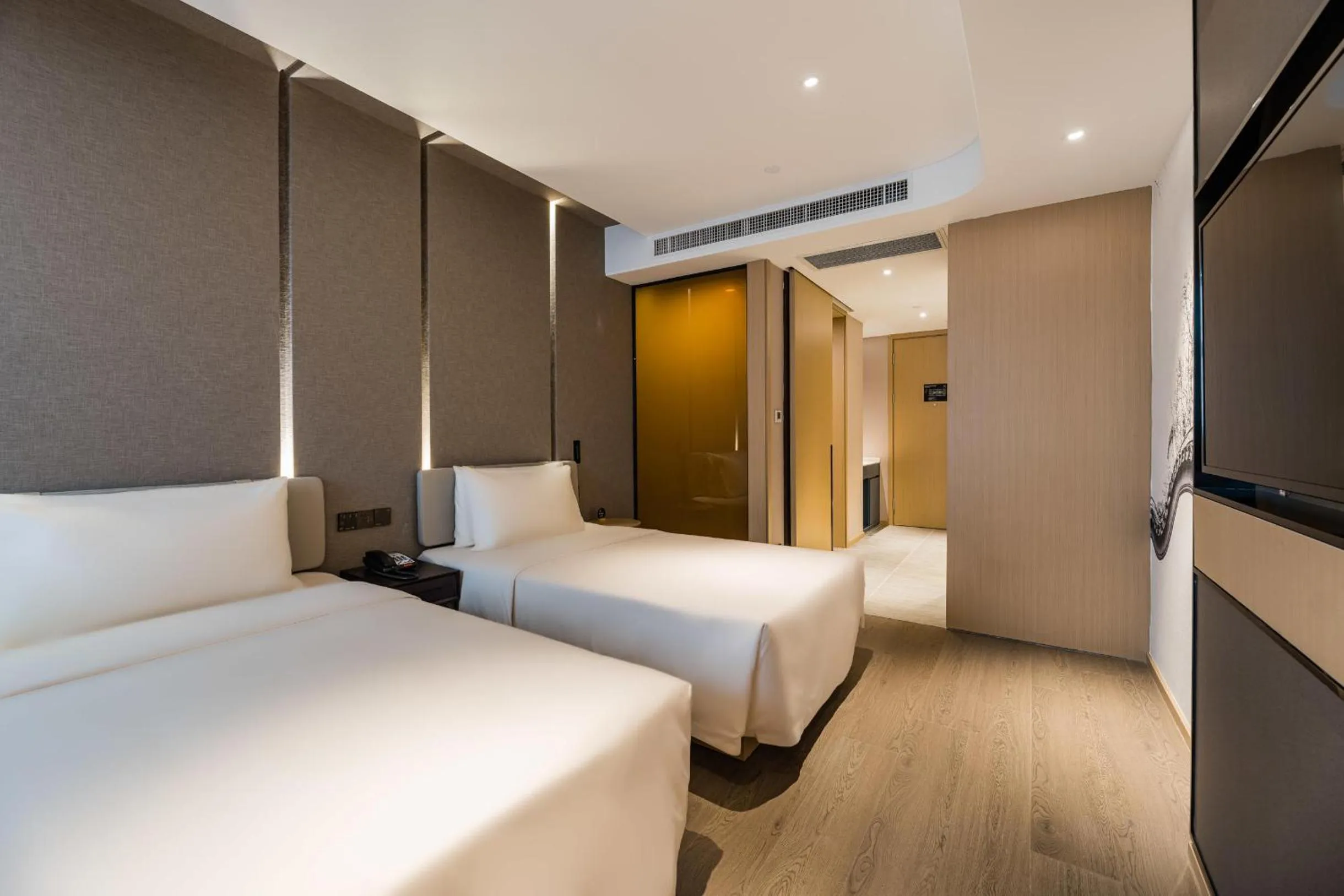 Bed in Atour Hotel Nanjing Olympic Sports Center Tianhe Plaza