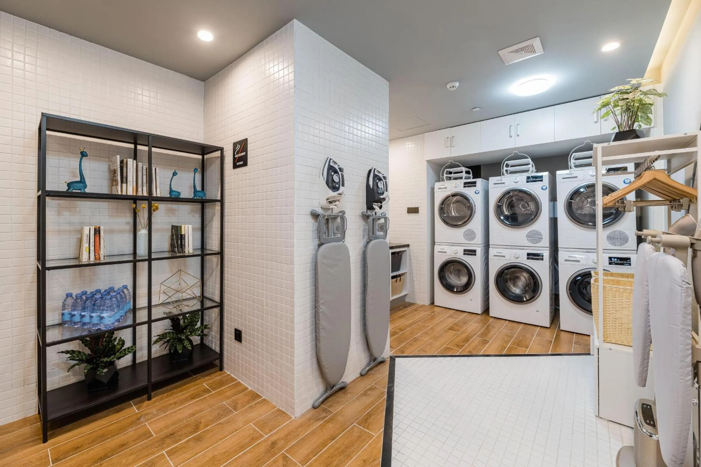 Atour Hotel Nanjing Olympic Sports Center Tianhe Plaza