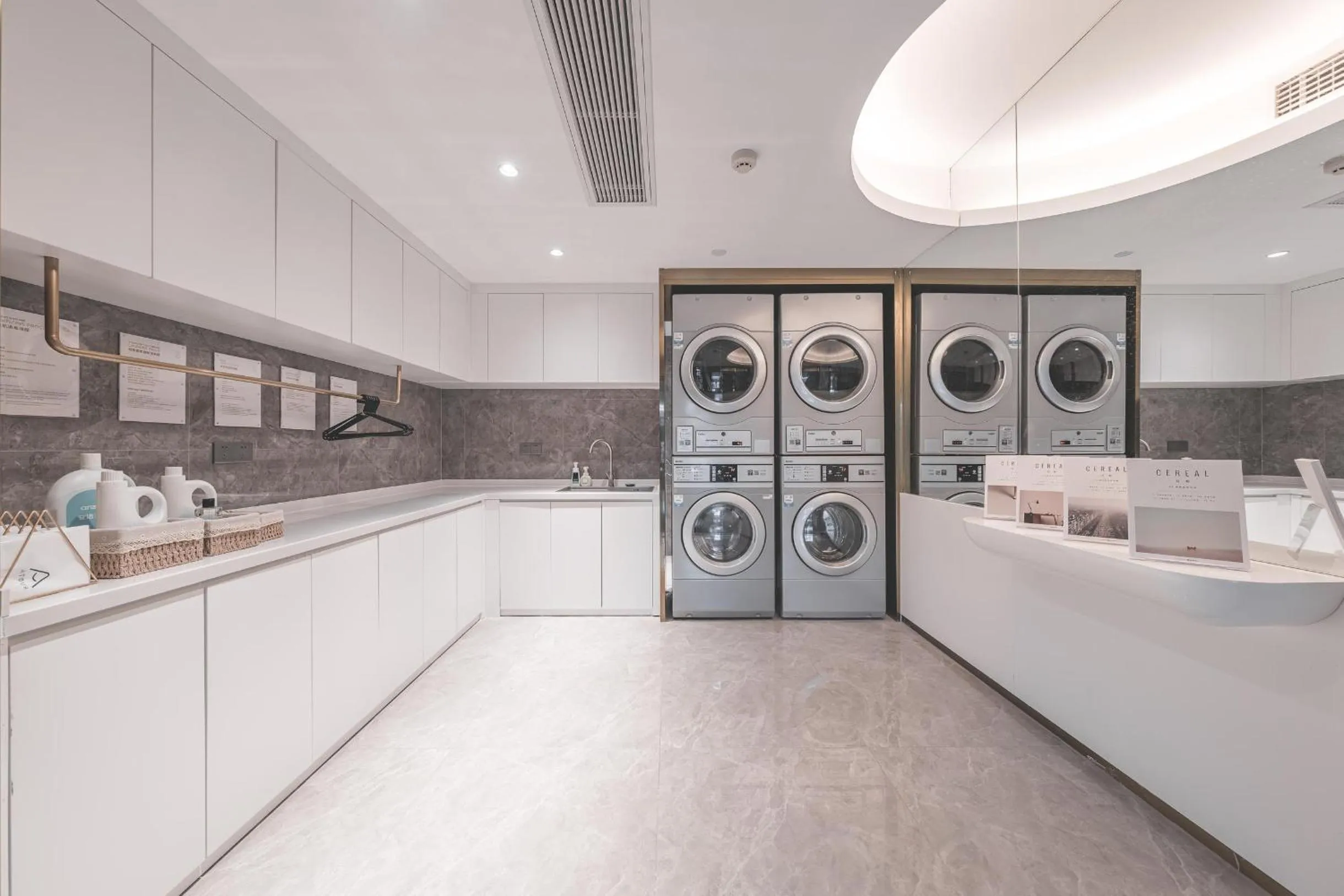 Atour Light Hotel Nanjing Confucius Pedestrian Street