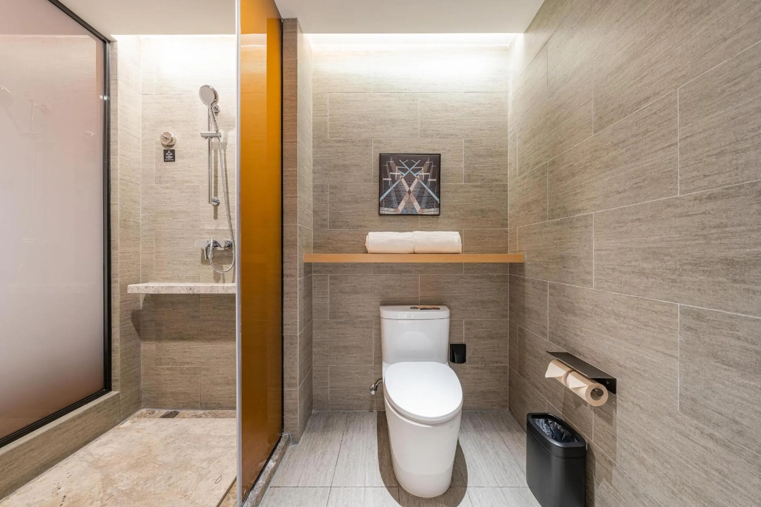 Atour Hotel Wuxi Huishan Wanda Plaza