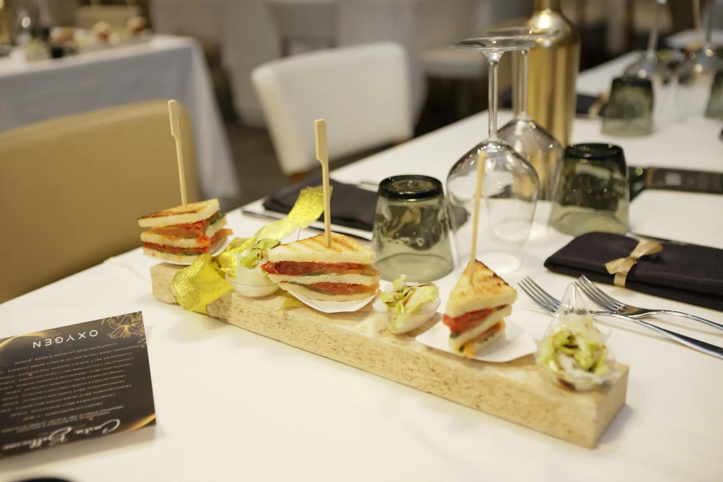 Restaurant/places to eat in Oxygen Lifestyle Hotel