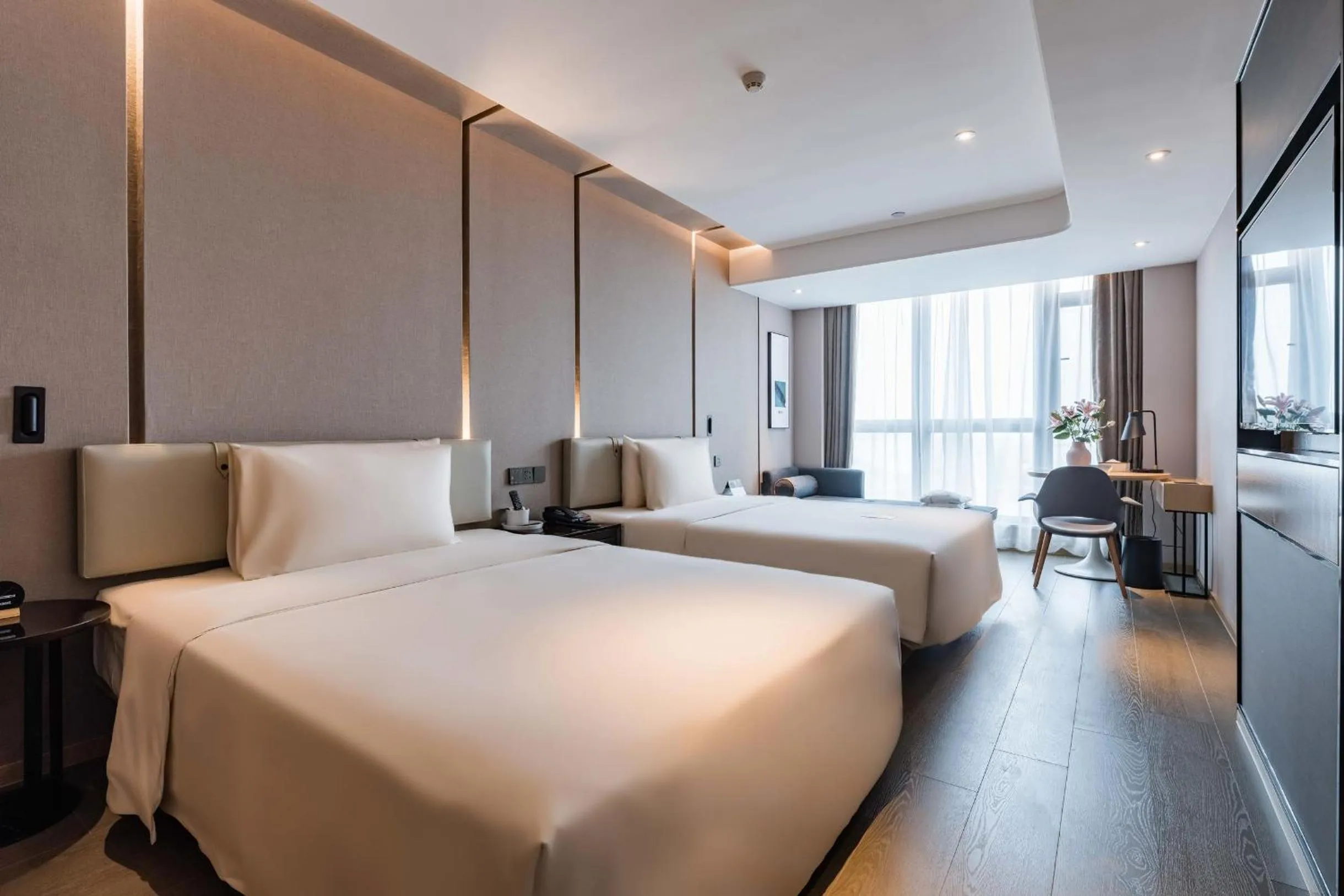 Bed in Atour Hotel Suzhou North High-Speed Railway Station