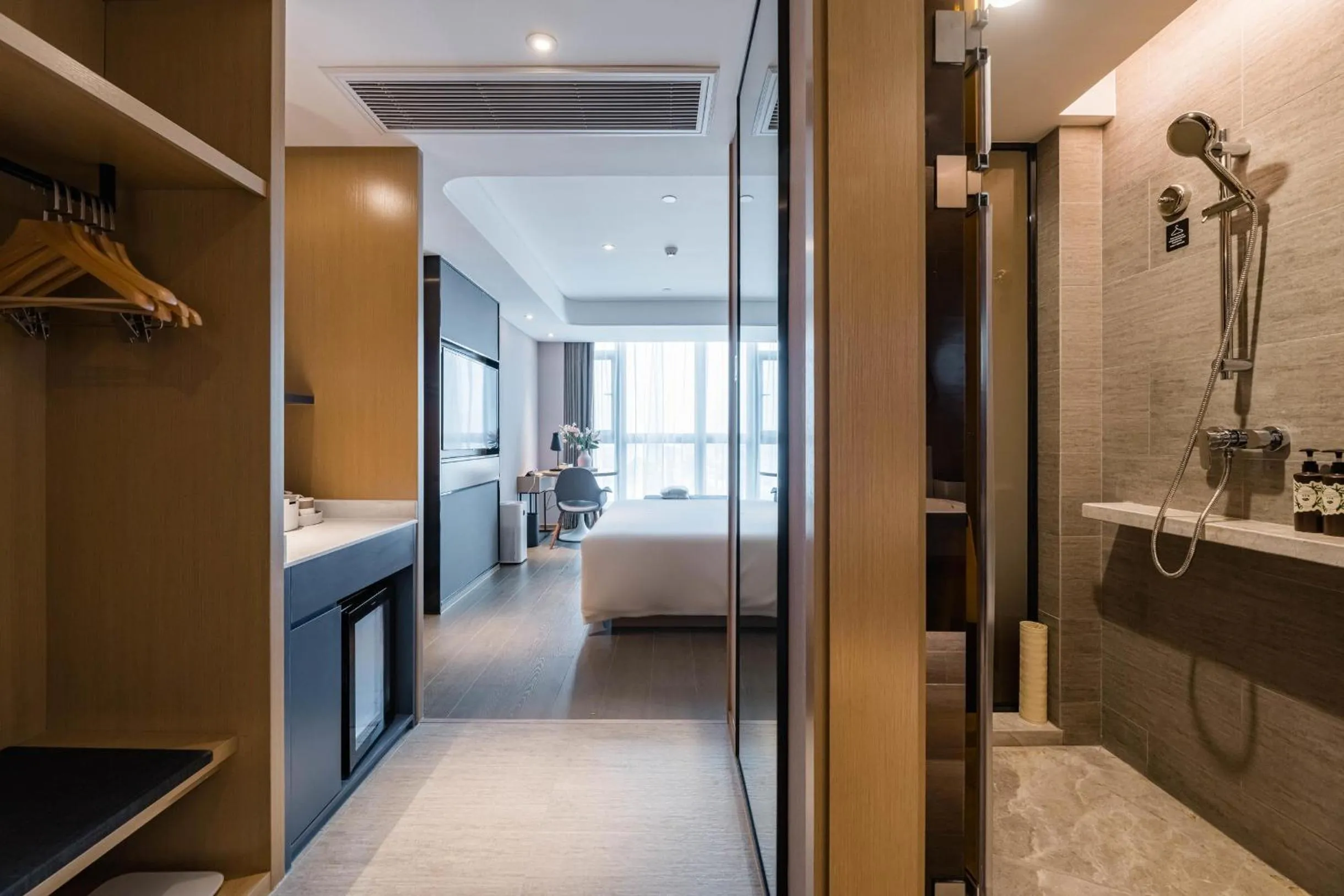 Atour Hotel Suzhou North High-Speed Railway Station